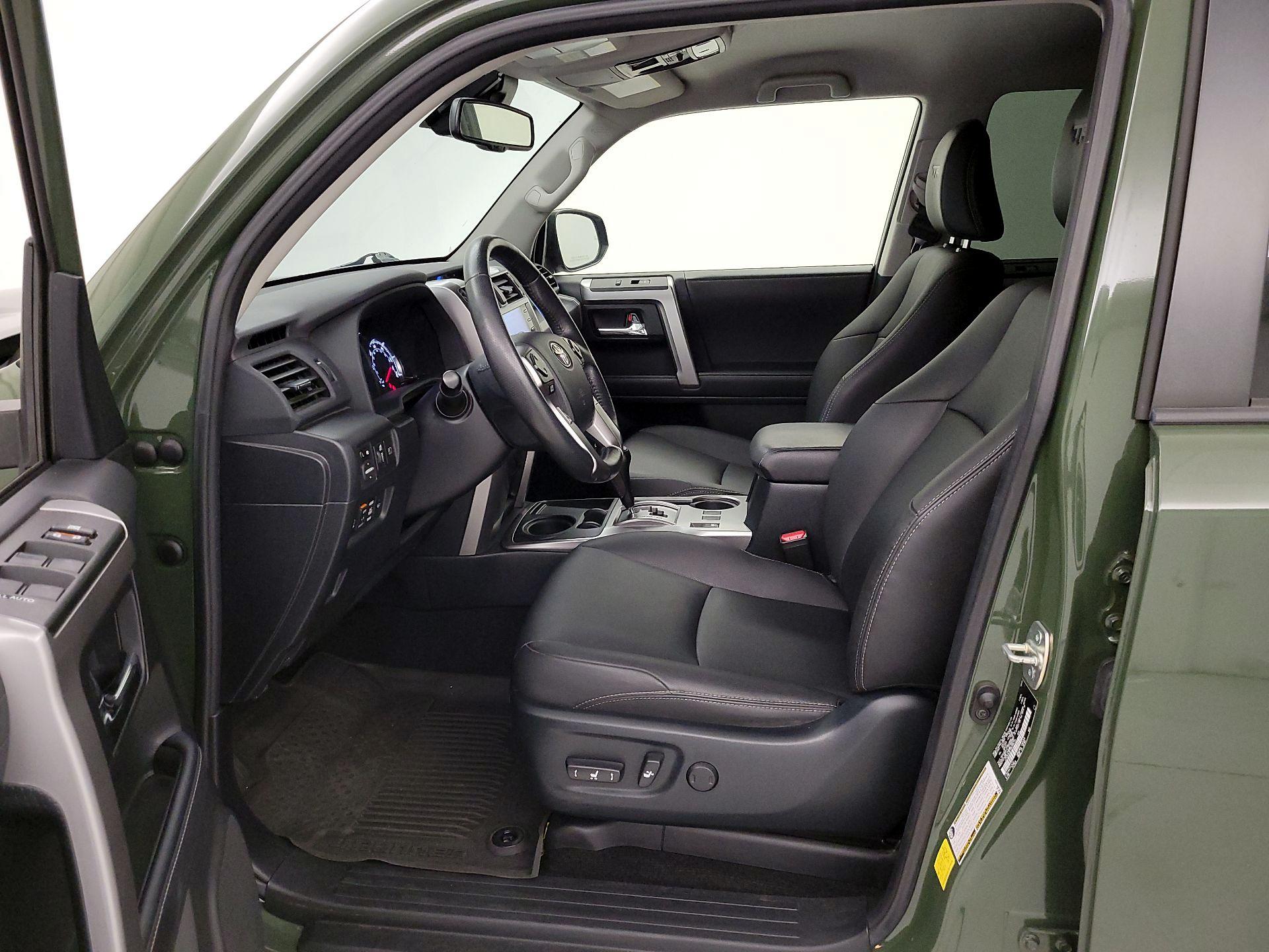 Thumbnail: 2022 Toyota 4Runner - 11