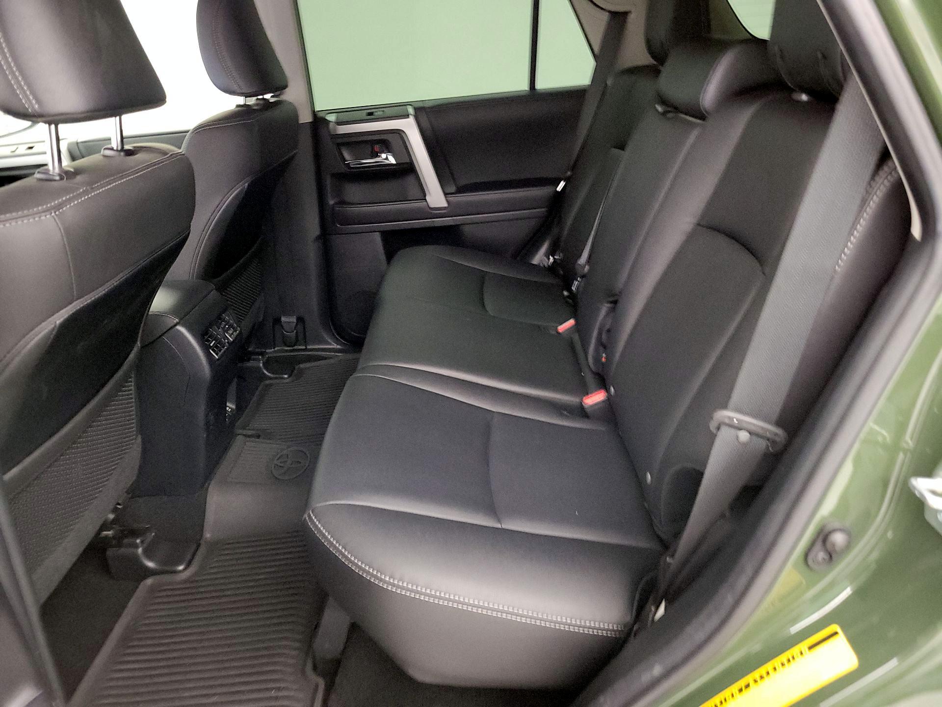 Thumbnail: 2022 Toyota 4Runner - 19