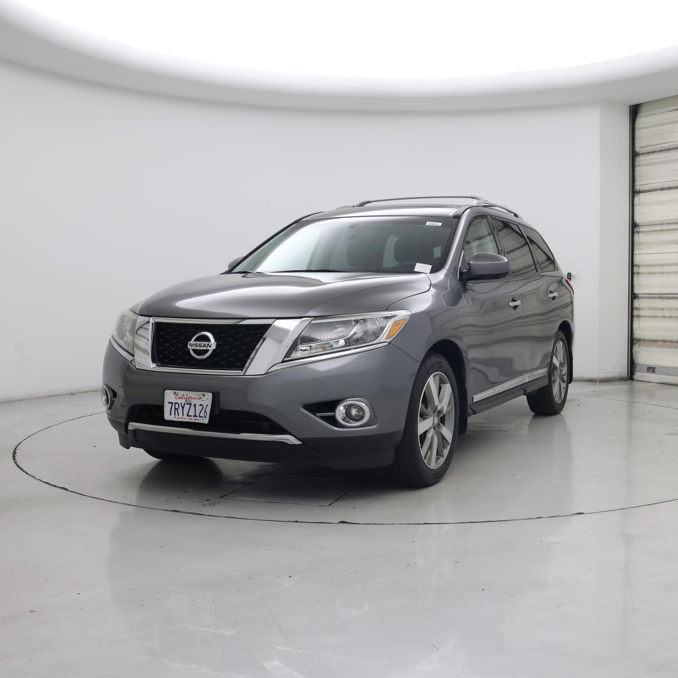 Thumbnail: 2015 Nissan Pathfinder - 4