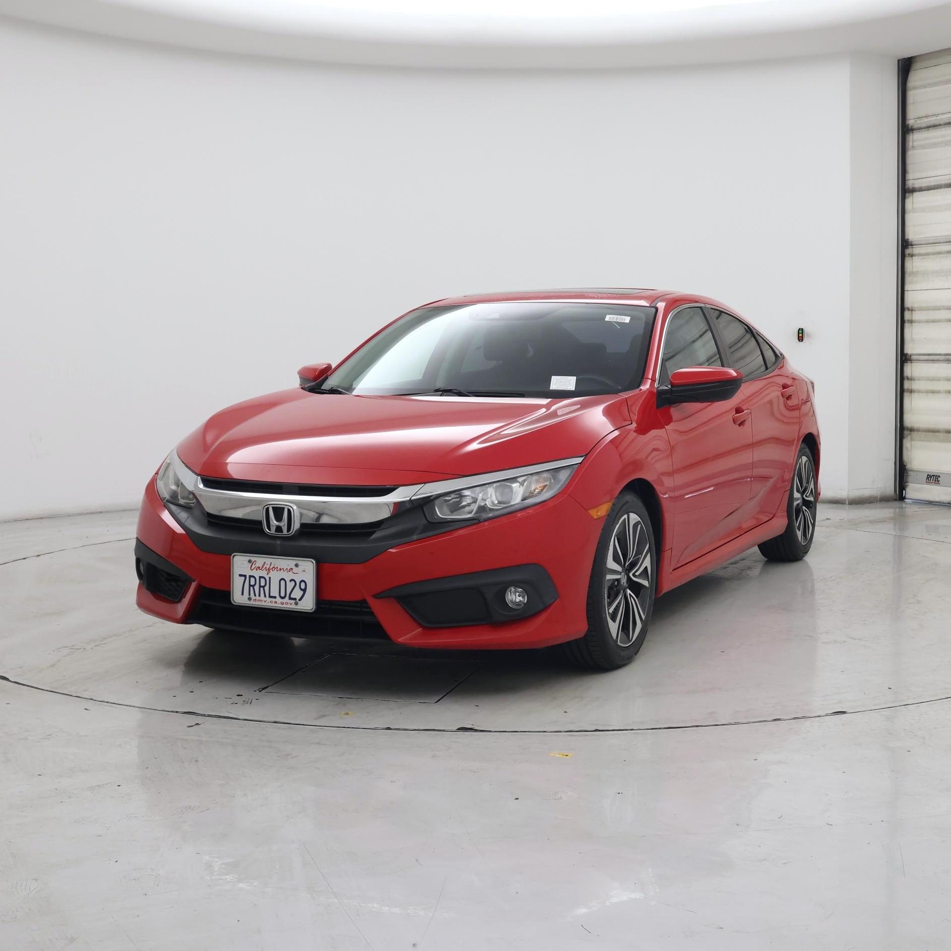 Thumbnail: 2016 Honda Civic - 4