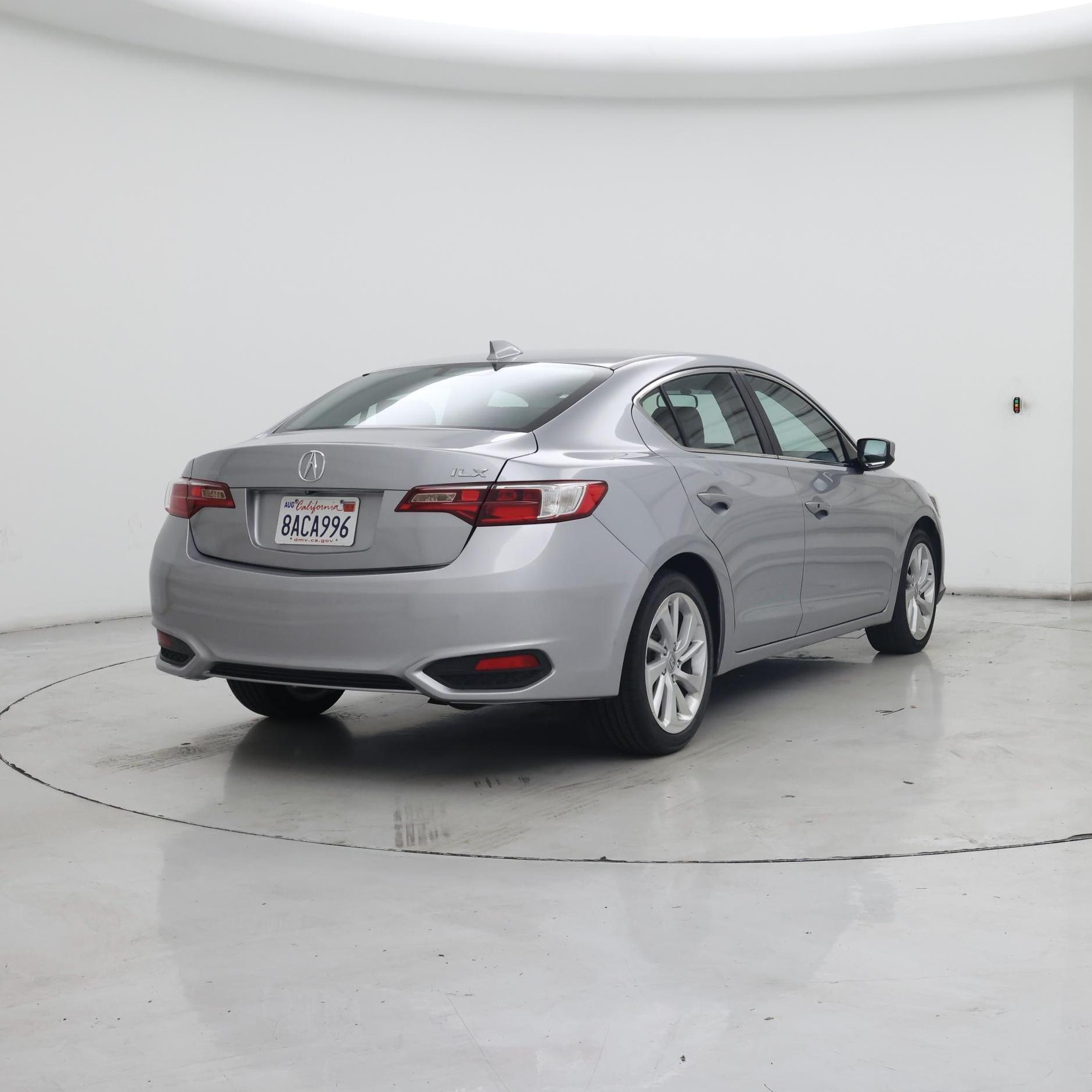 Thumbnail: 2017 Acura ILX - 8