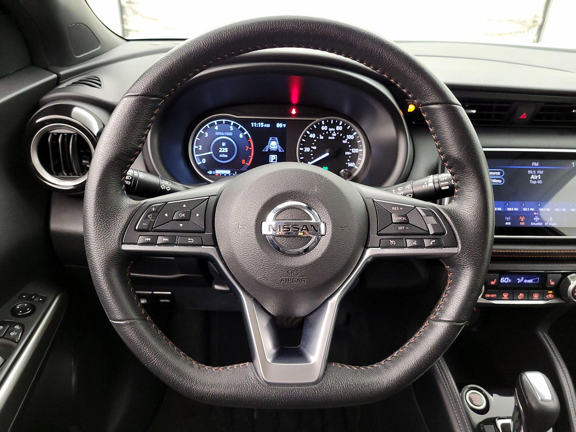 Thumbnail: 2020 Nissan Kicks - 10