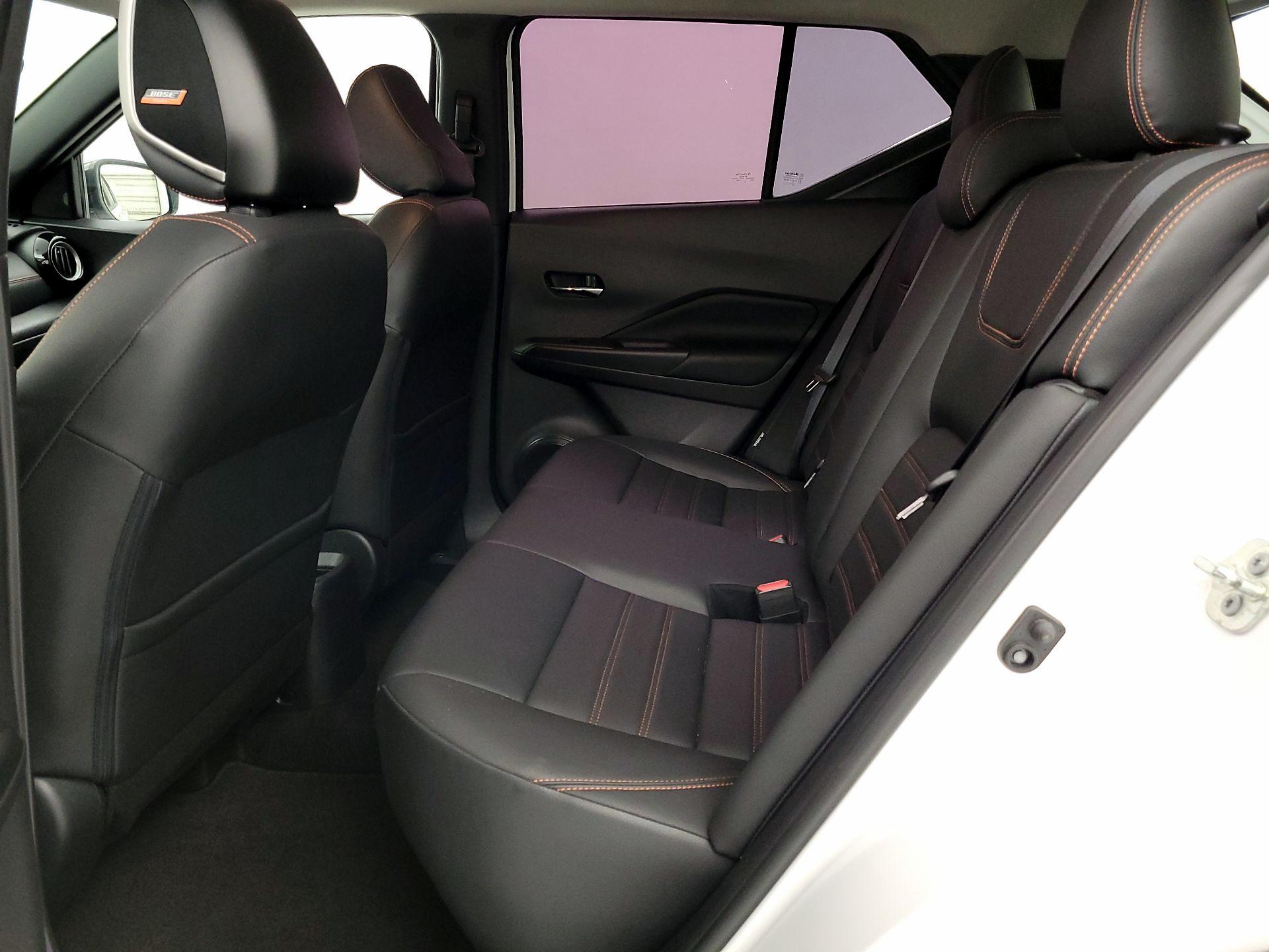 Thumbnail: 2020 Nissan Kicks - 18
