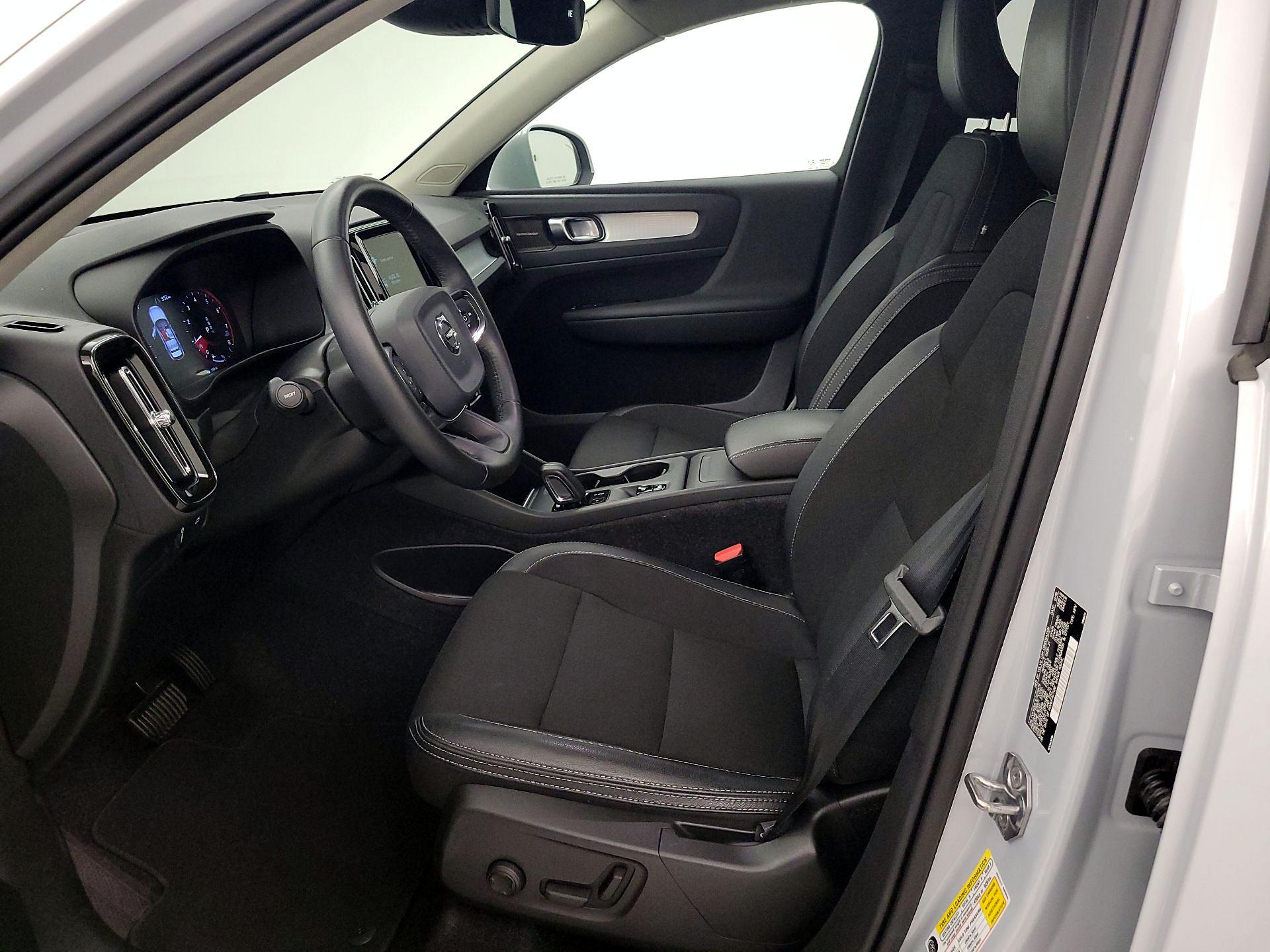 Thumbnail: 2020 Volvo XC40 - 11