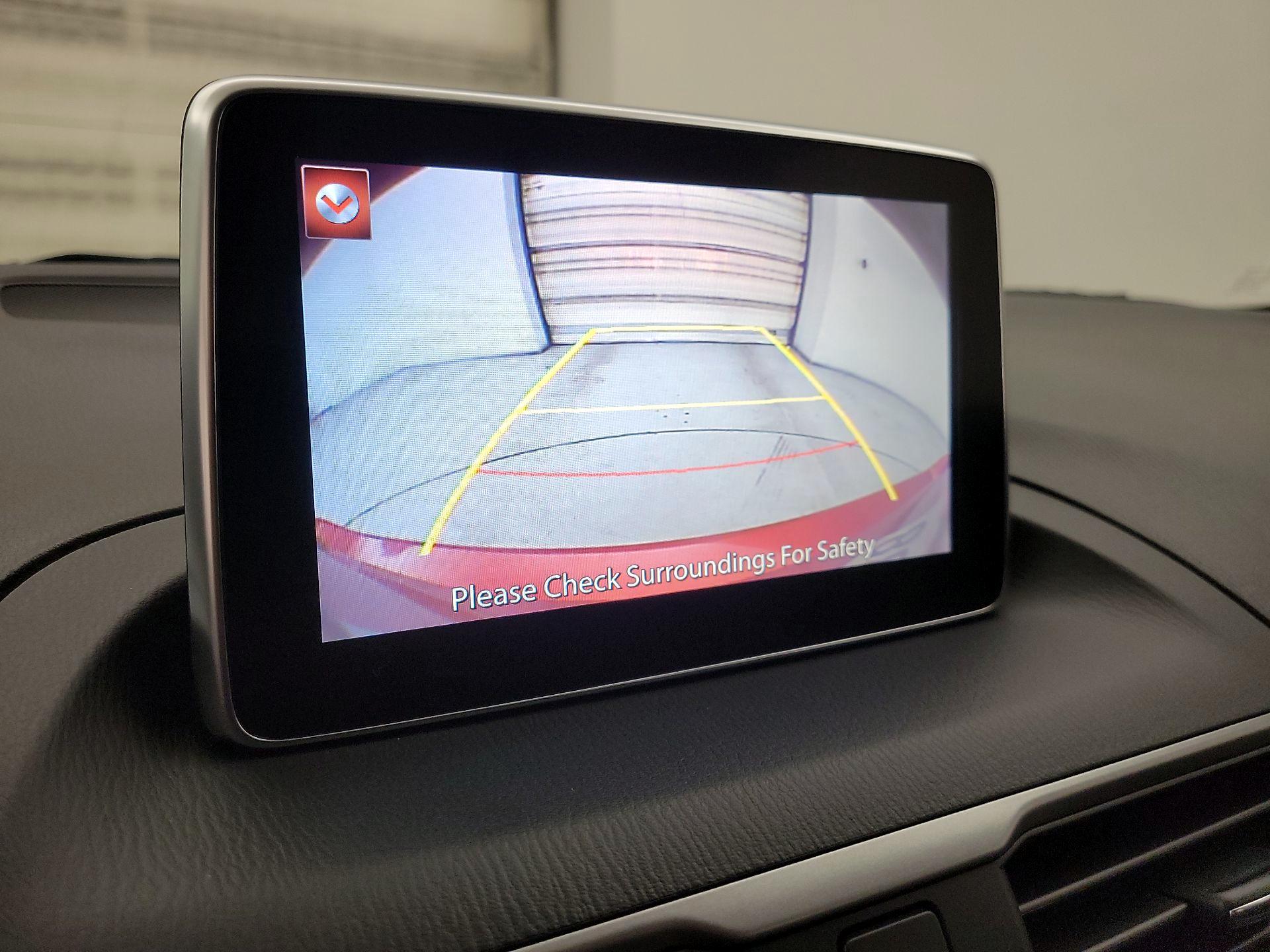 Thumbnail: 2016 Mazda Mazda3 - 14
