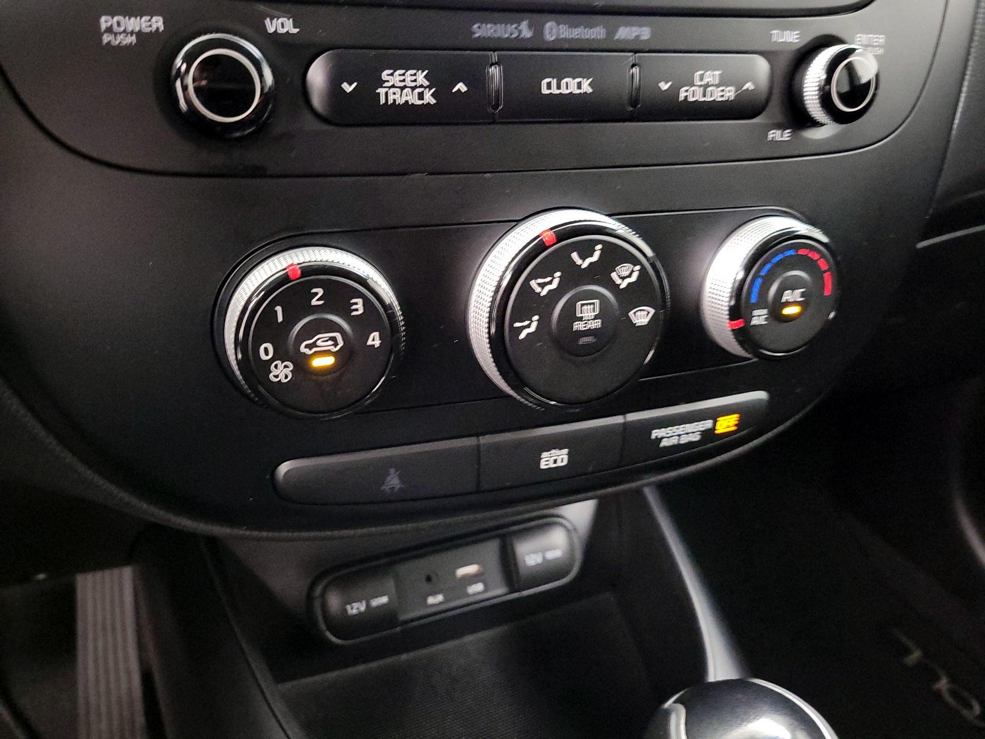 Thumbnail: 2016 Kia Soul - 15