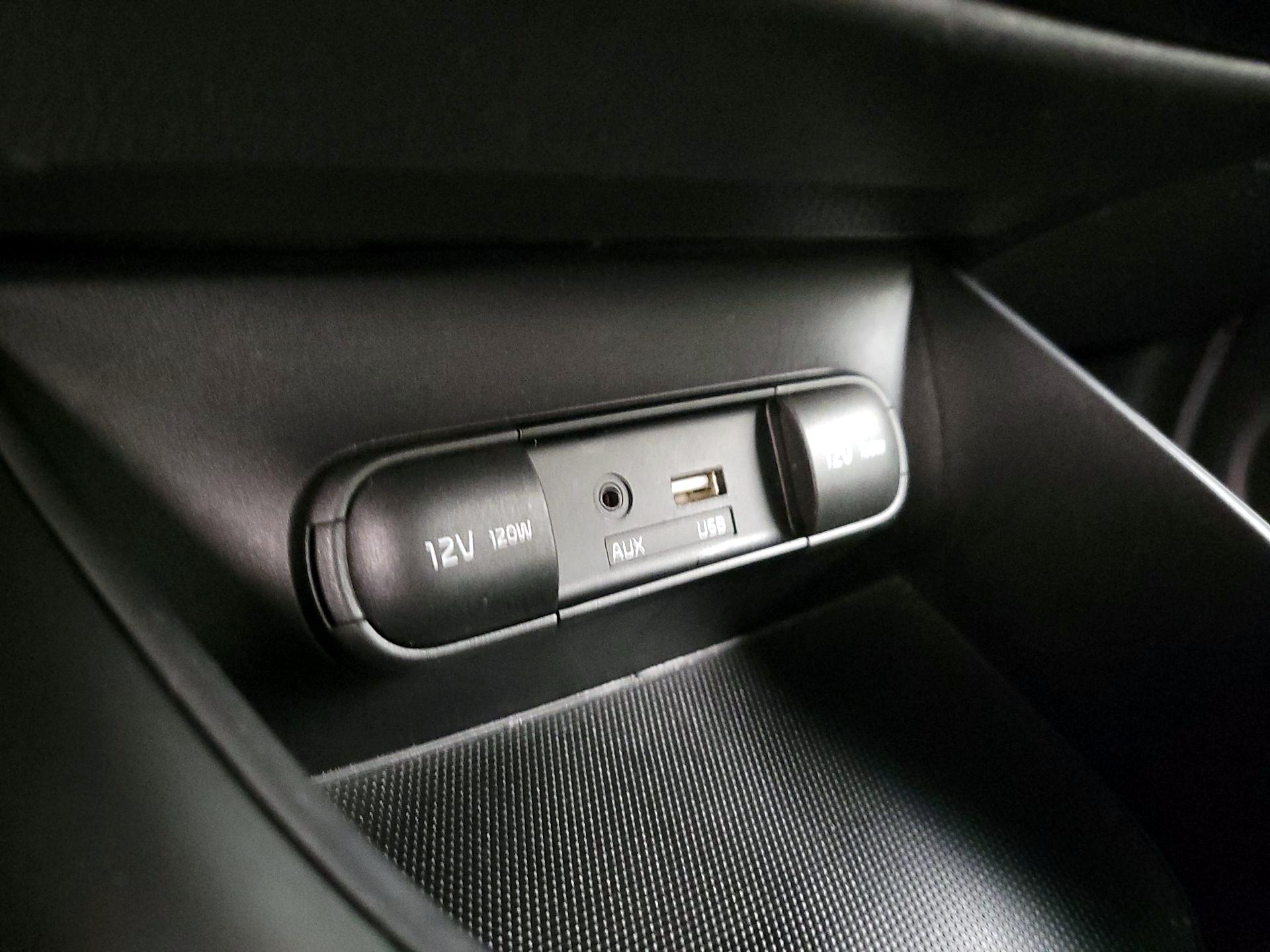 Thumbnail: 2016 Kia Soul - 17