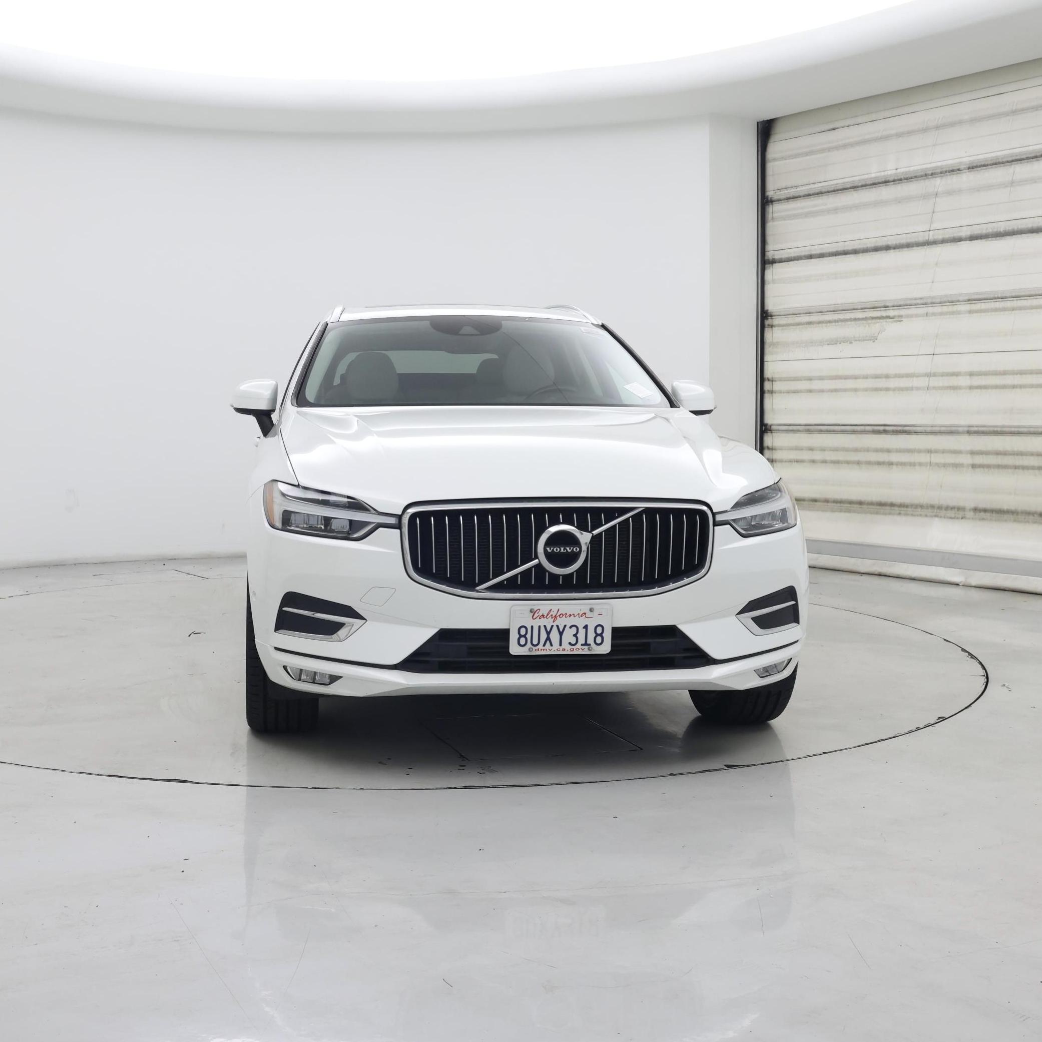 Thumbnail: 2018 Volvo XC60 - 5