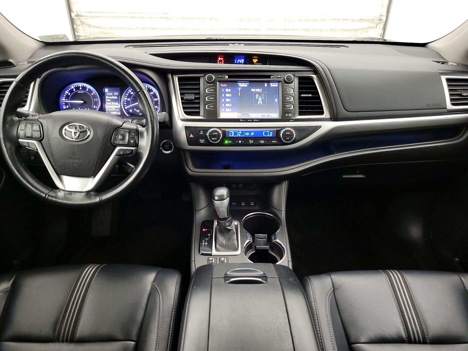 Thumbnail: 2018 Toyota Highlander - 9