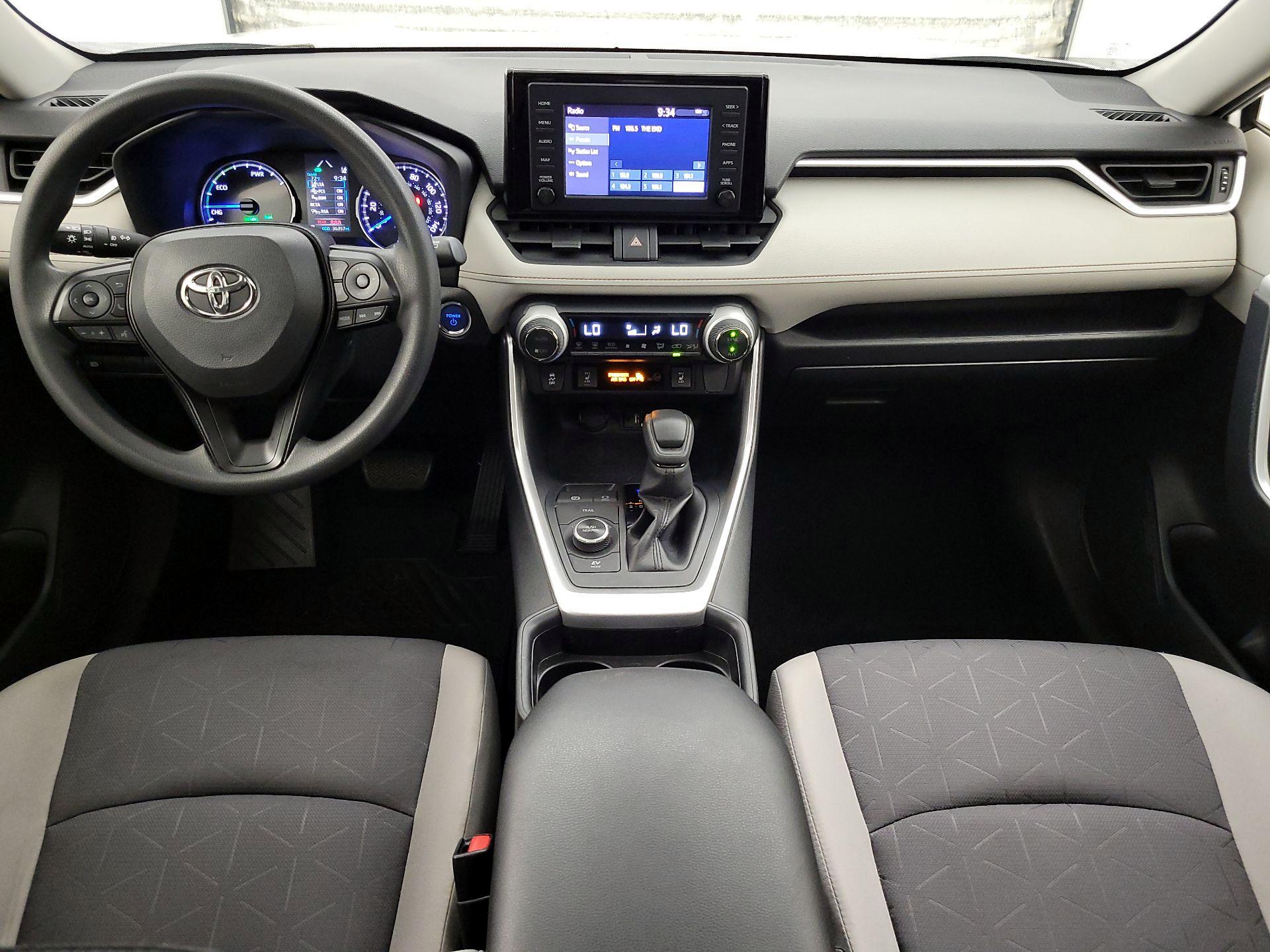 Thumbnail: 2019 Toyota RAV4 - 9