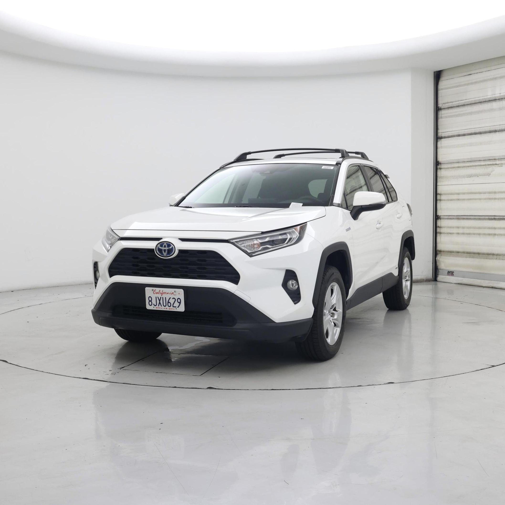 Thumbnail: 2019 Toyota RAV4 - 4