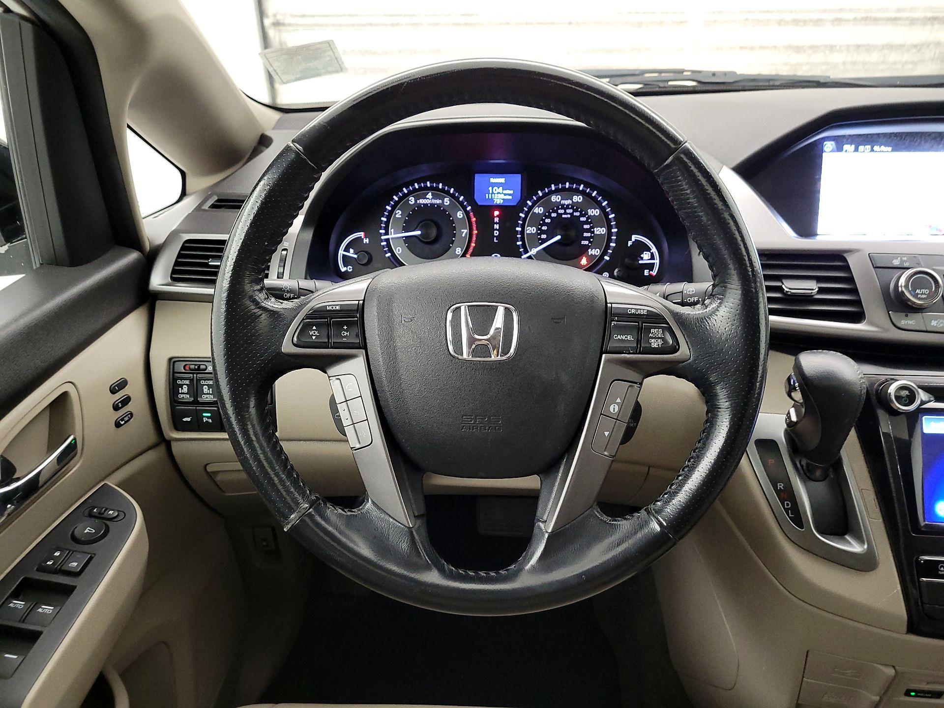 Thumbnail: 2014 Honda Odyssey - 10