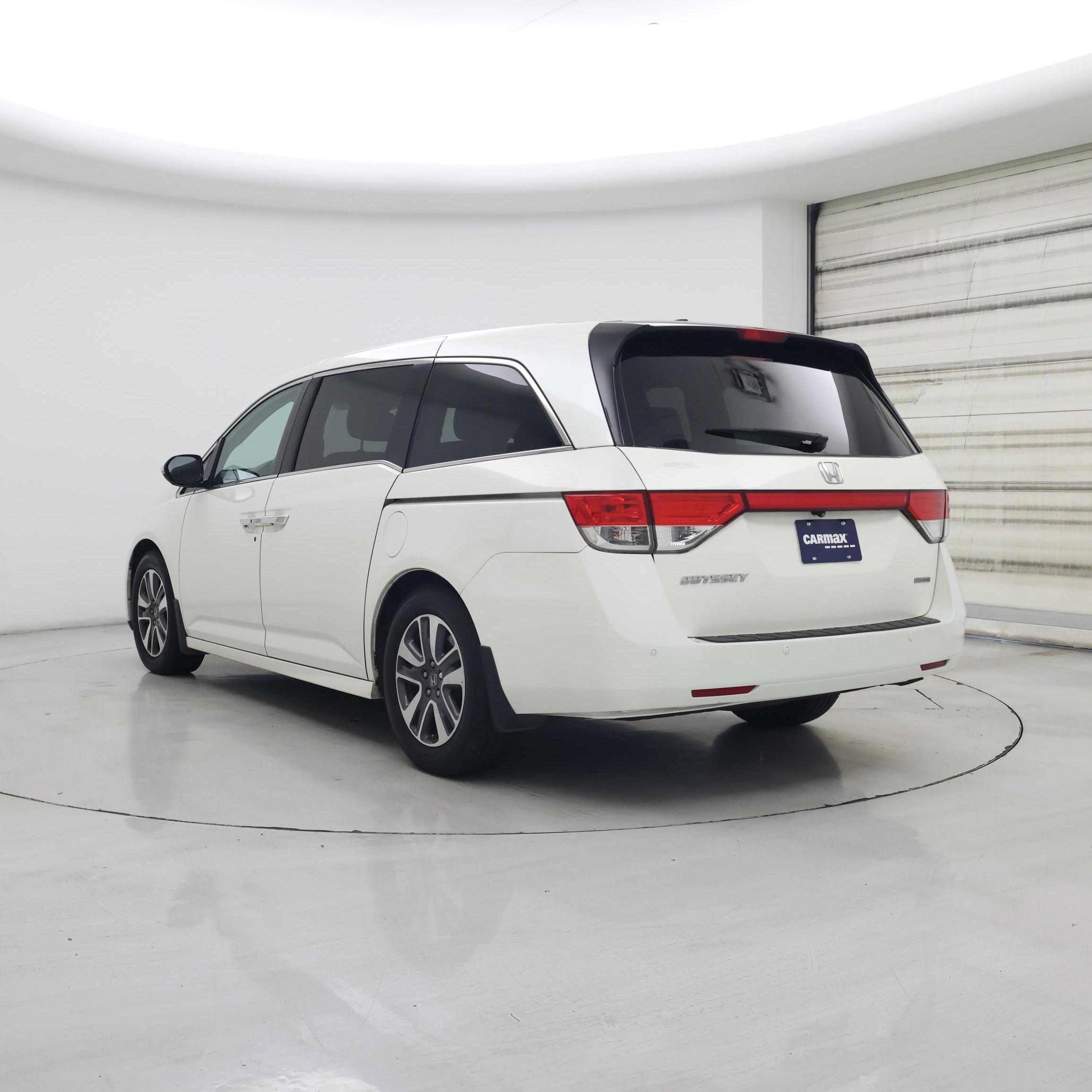 Thumbnail: 2014 Honda Odyssey - 2