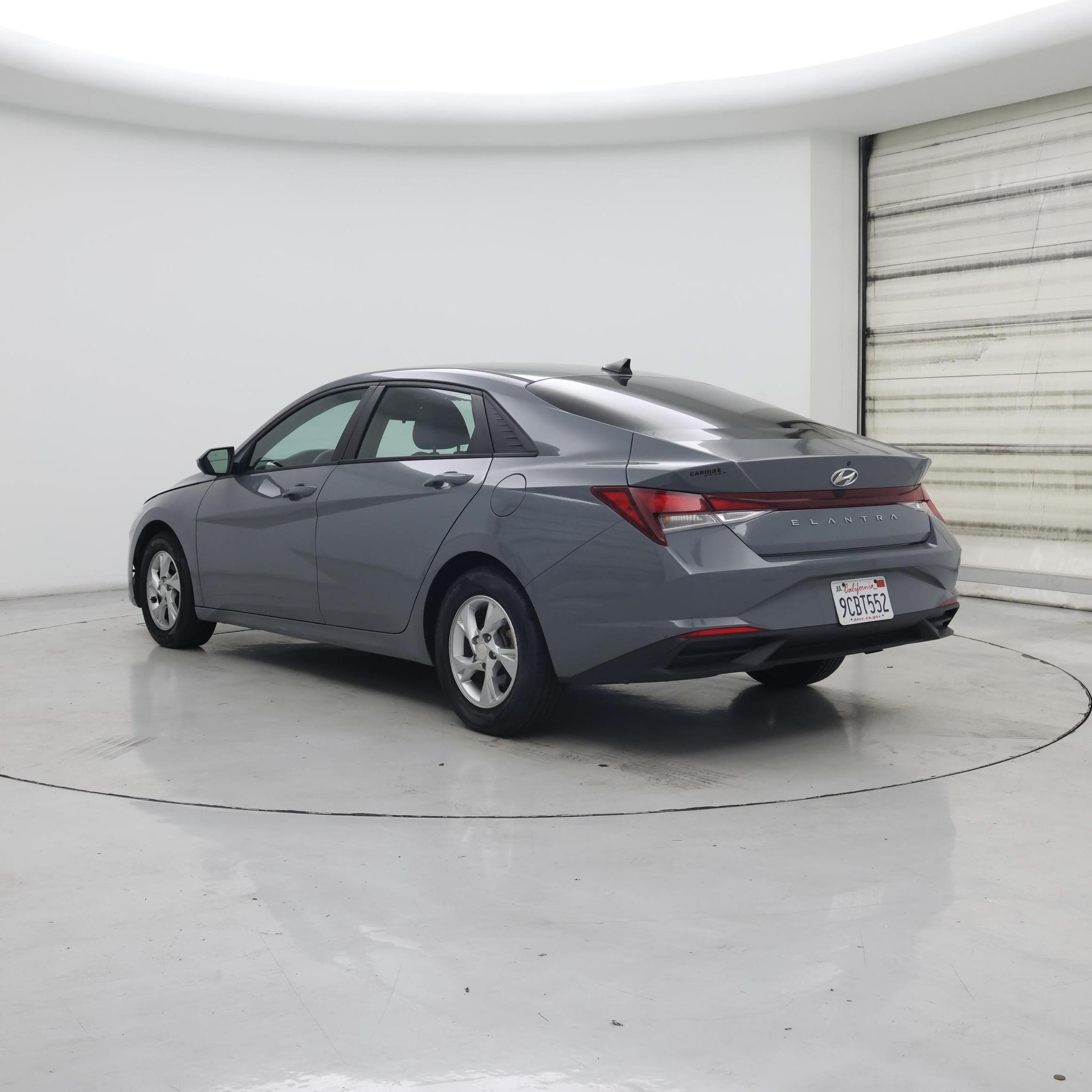 Thumbnail: 2022 Hyundai Elantra - 2