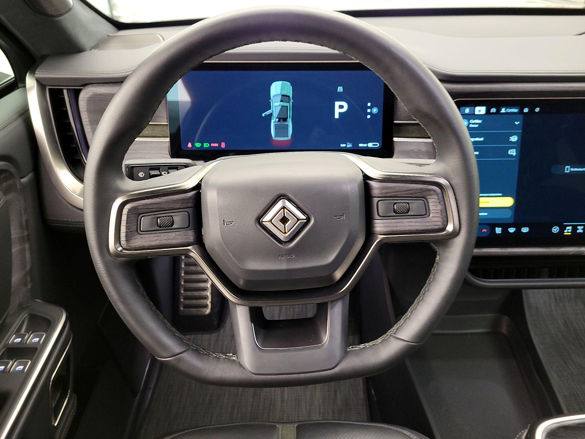 Thumbnail: 2023 Rivian R1T - 10