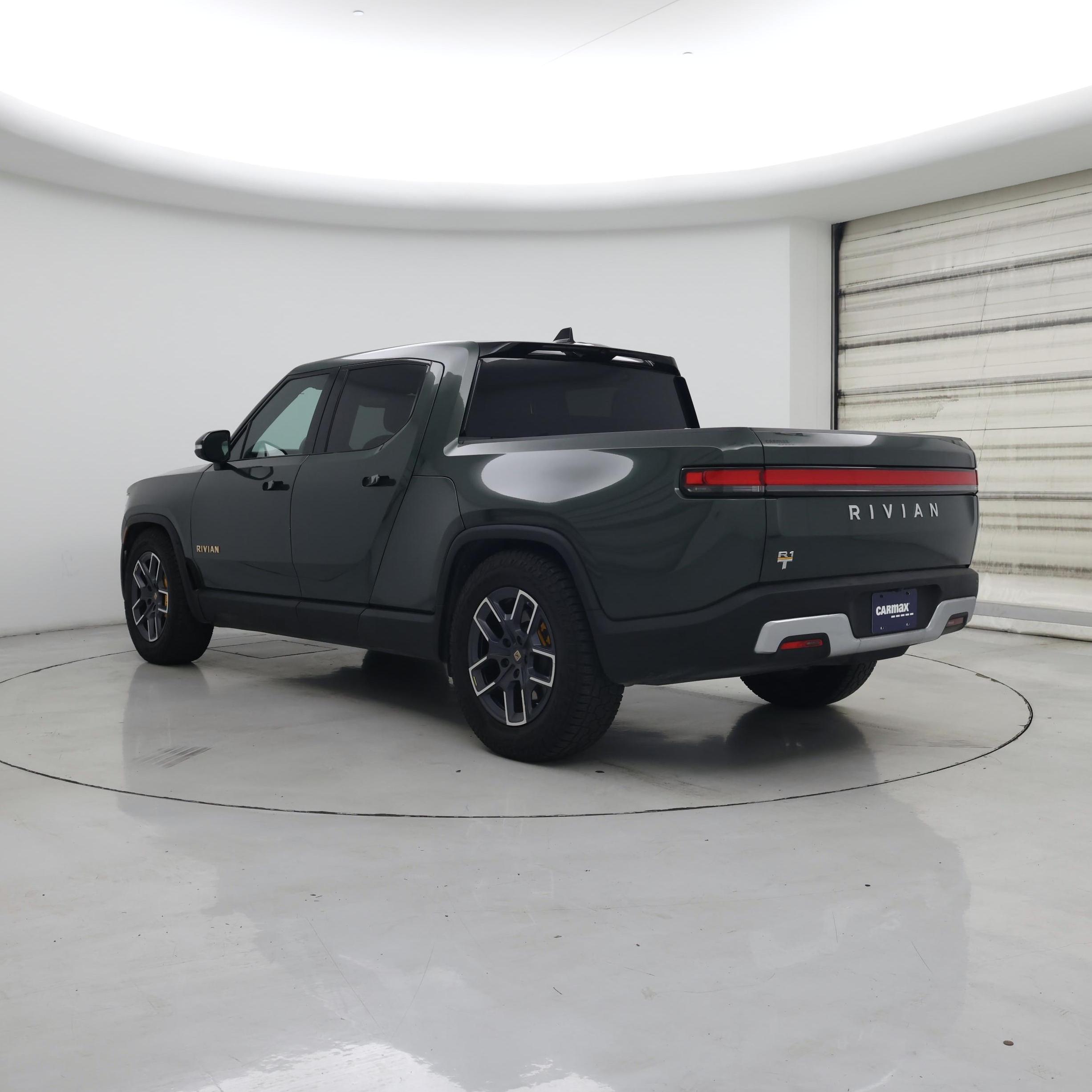 Thumbnail: 2023 Rivian R1T - 2