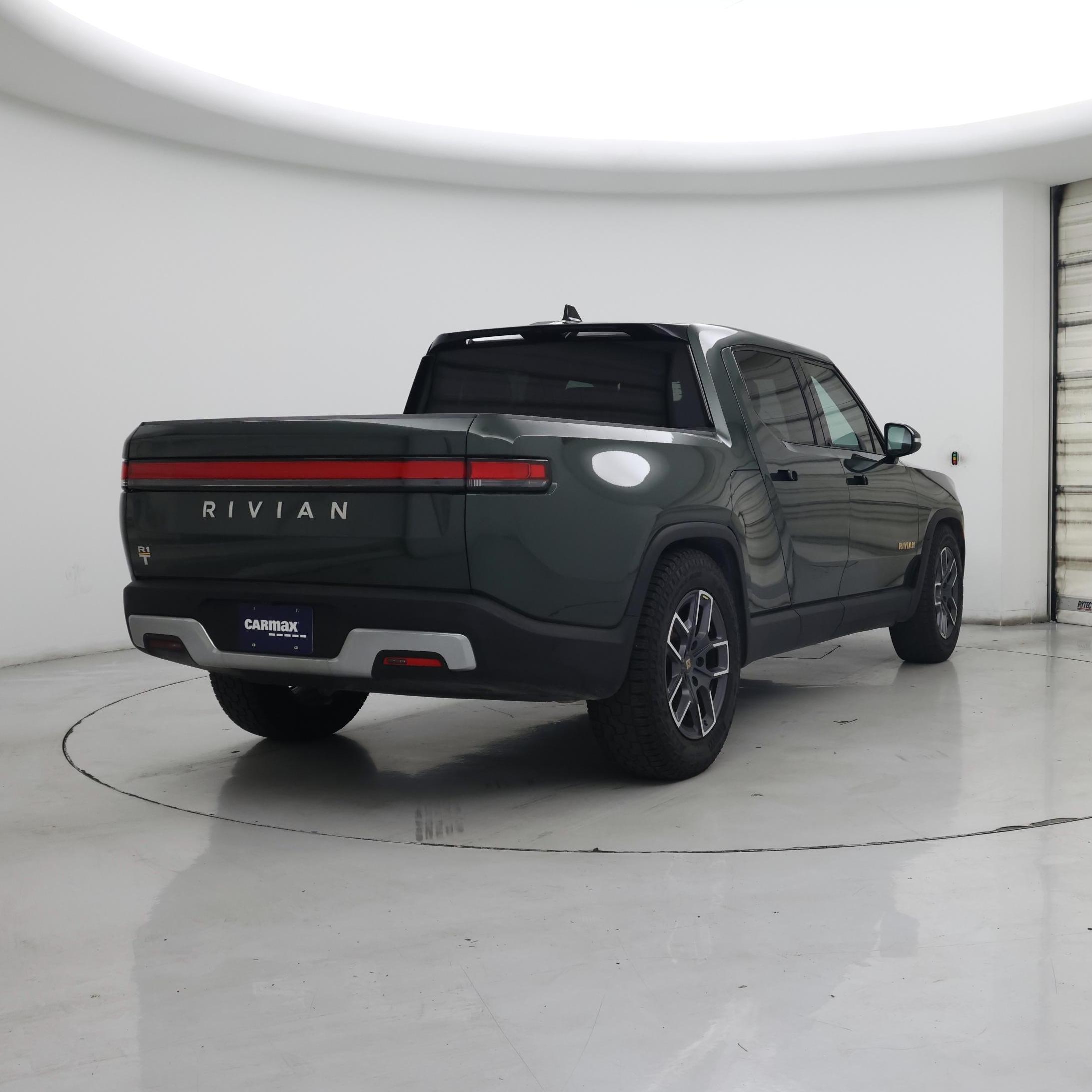 Thumbnail: 2023 Rivian R1T - 8