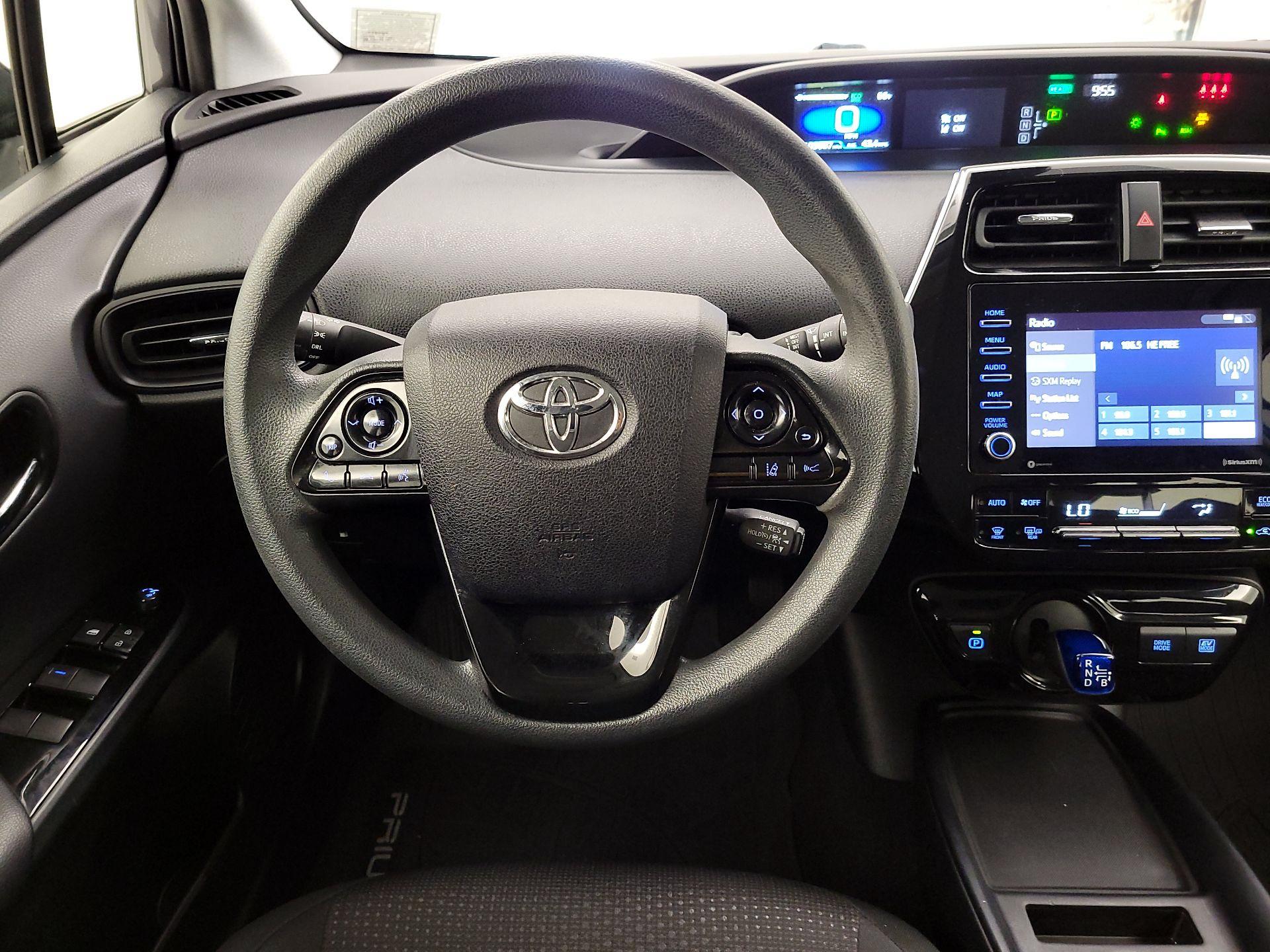 Thumbnail: 2021 Toyota Prius - 10