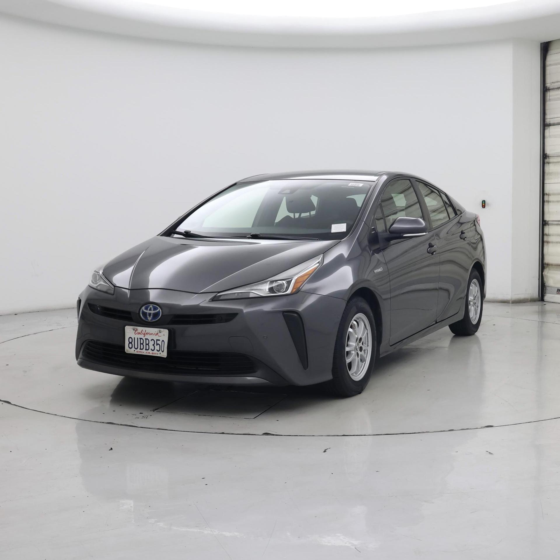 Thumbnail: 2021 Toyota Prius - 4