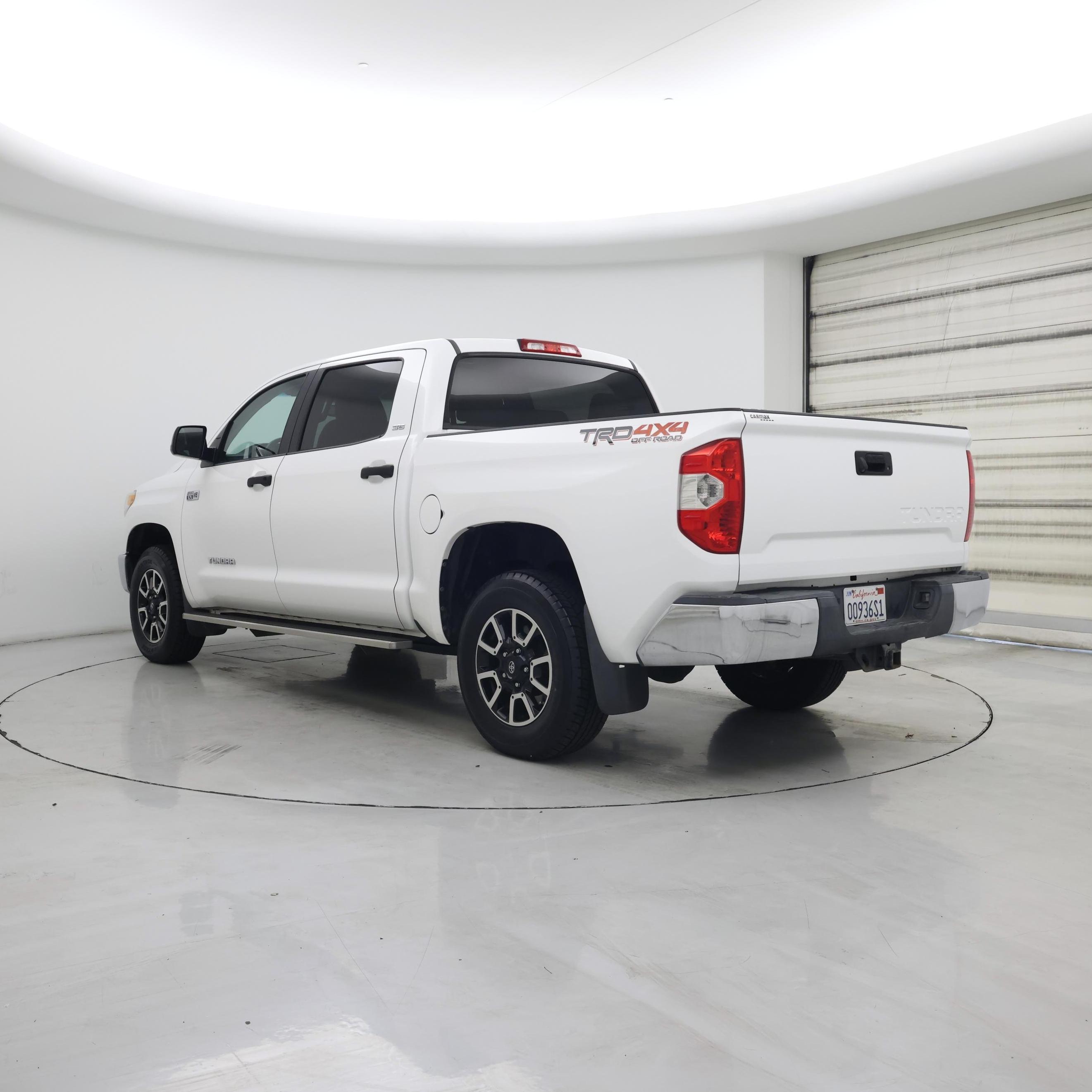 Thumbnail: 2014 Toyota Tundra - 2