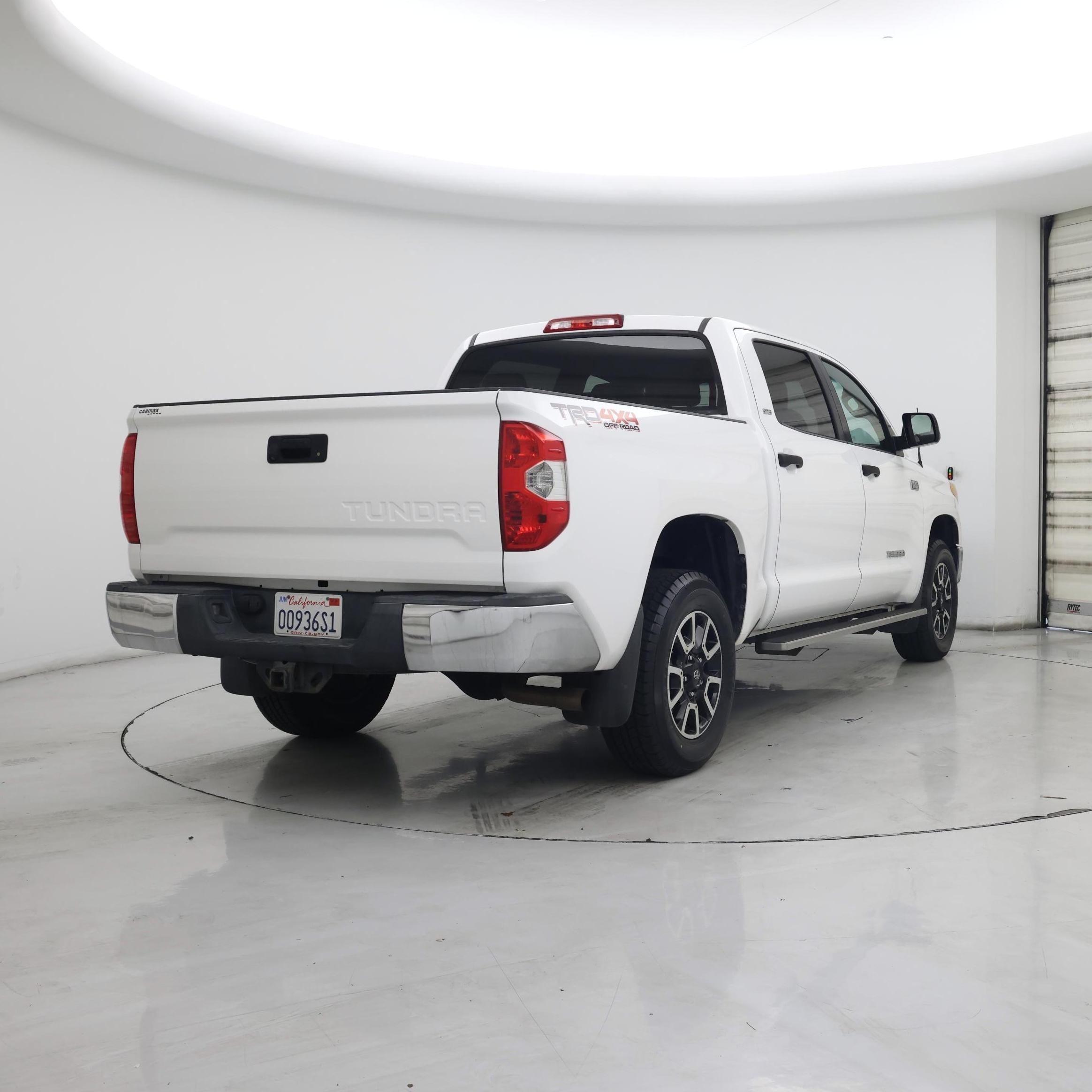 Thumbnail: 2014 Toyota Tundra - 8