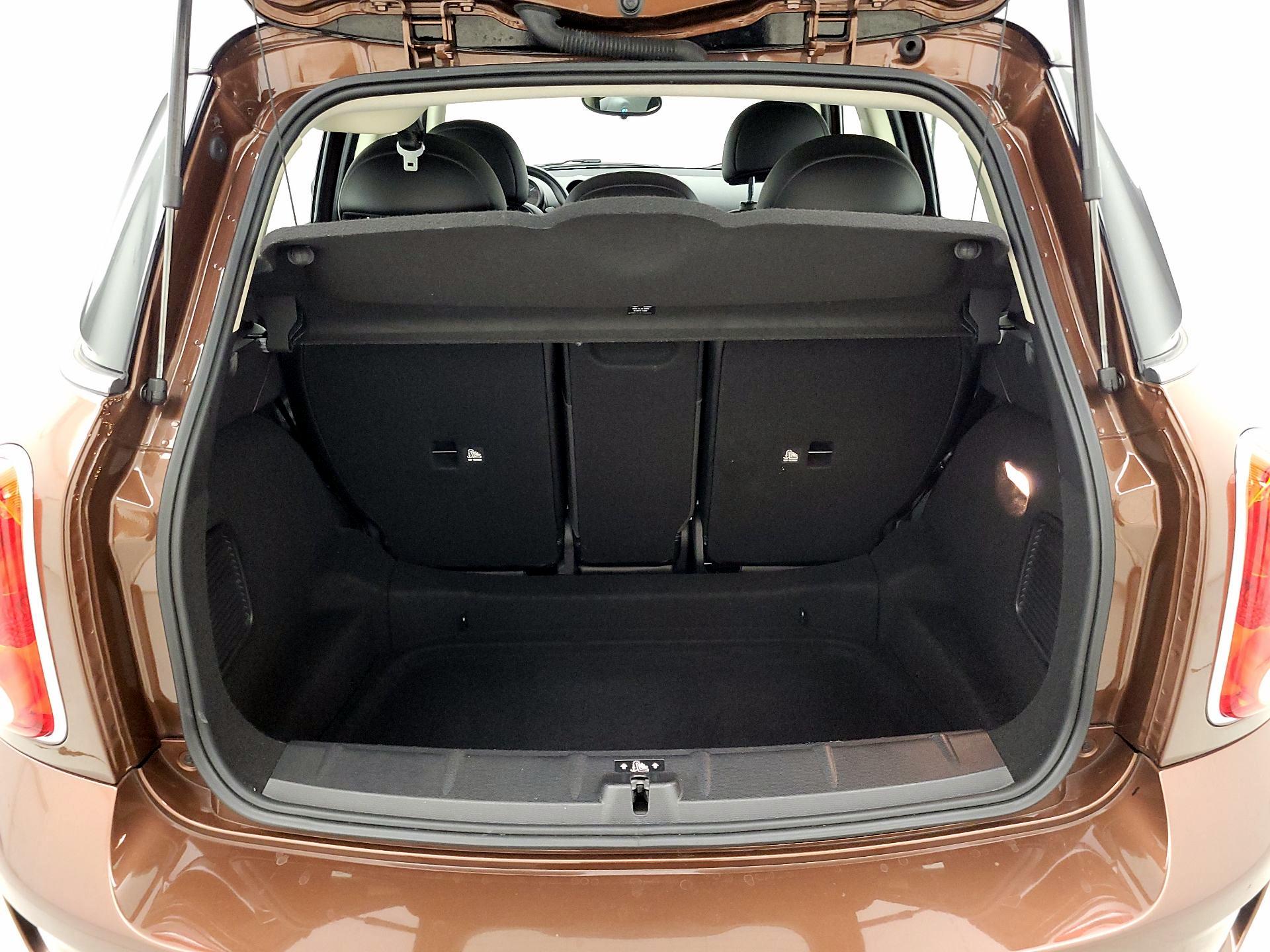 Thumbnail: 2015 MINI Cooper Countryman - 18