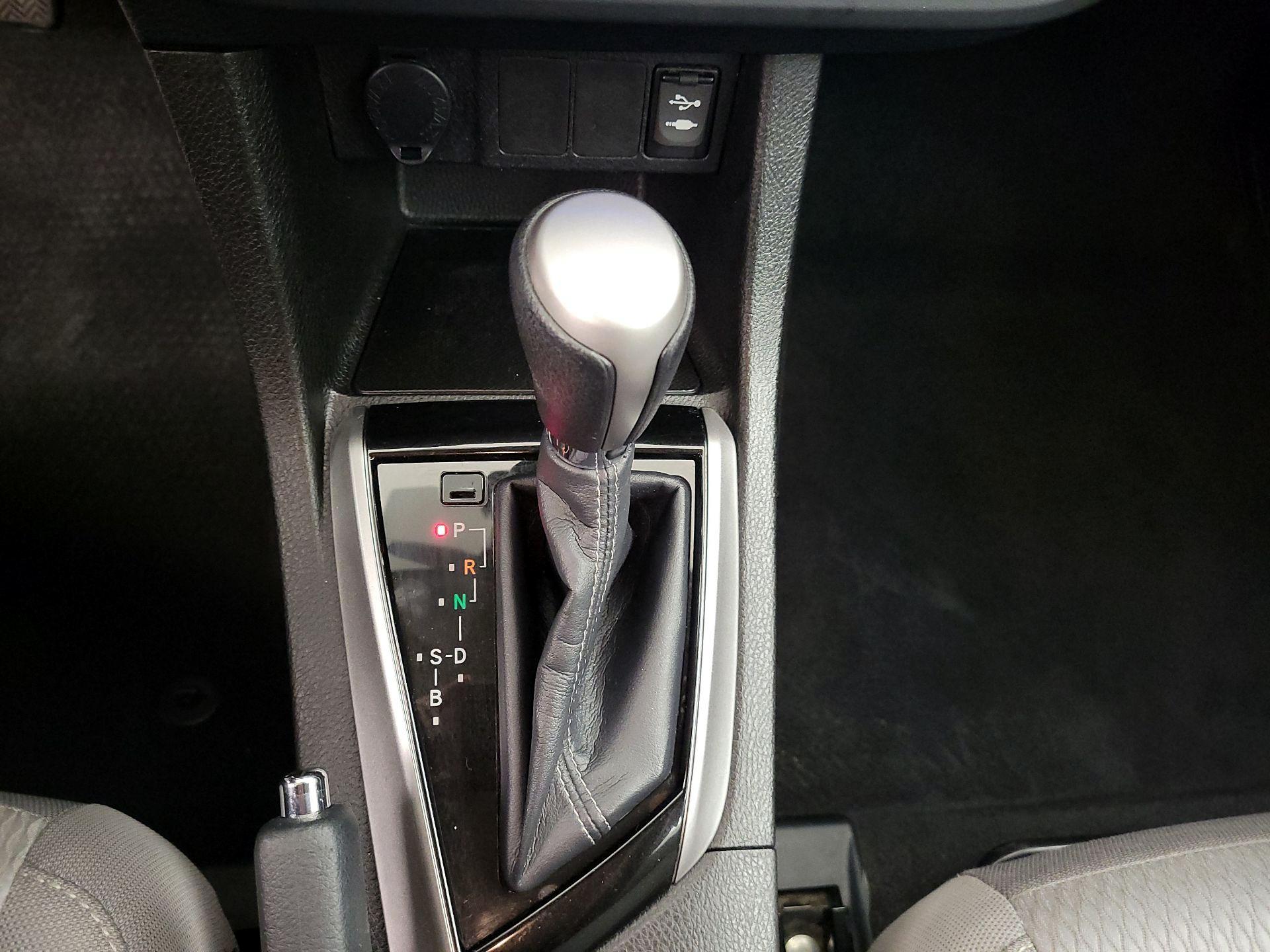 Thumbnail: 2016 Toyota Corolla - 17