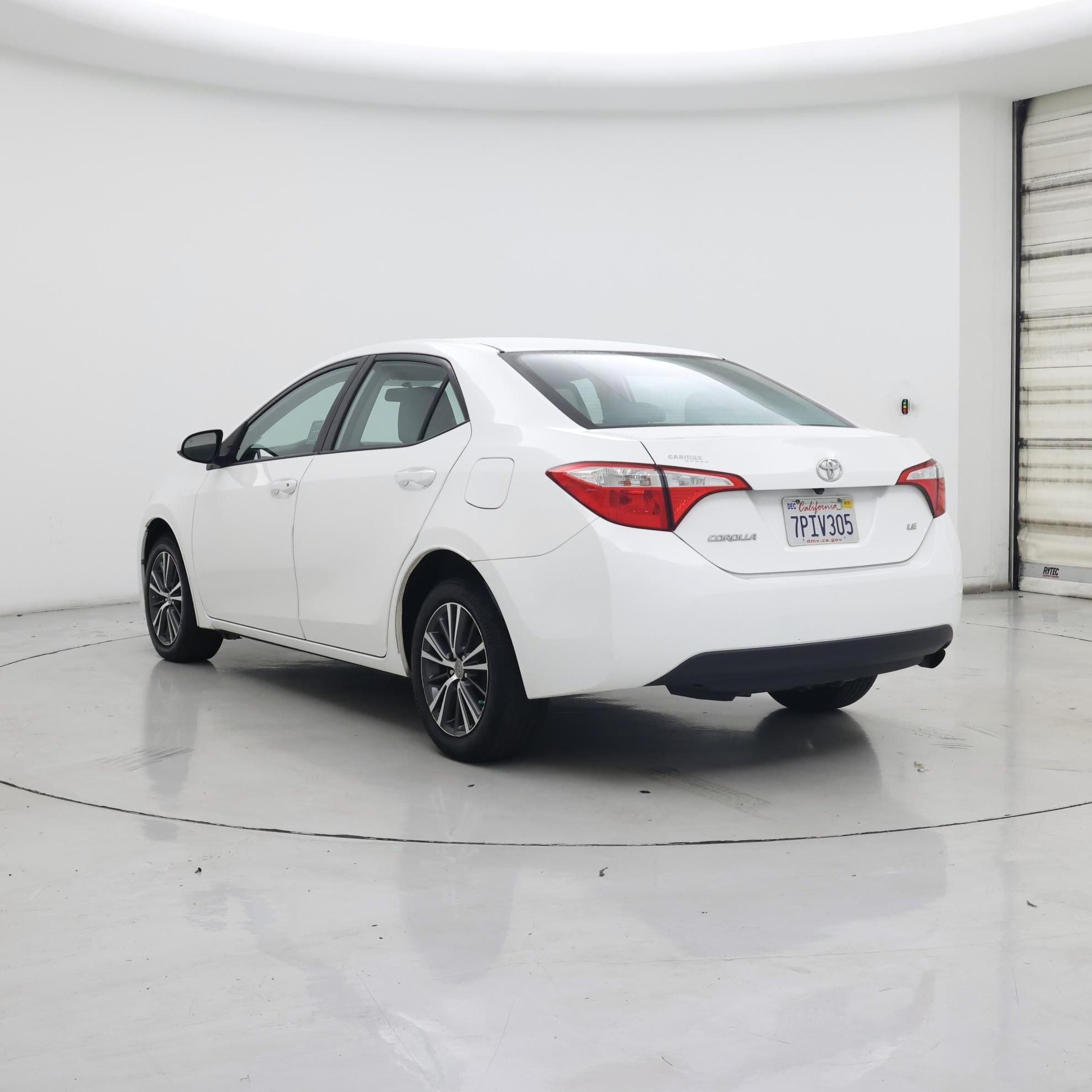 Thumbnail: 2016 Toyota Corolla - 2
