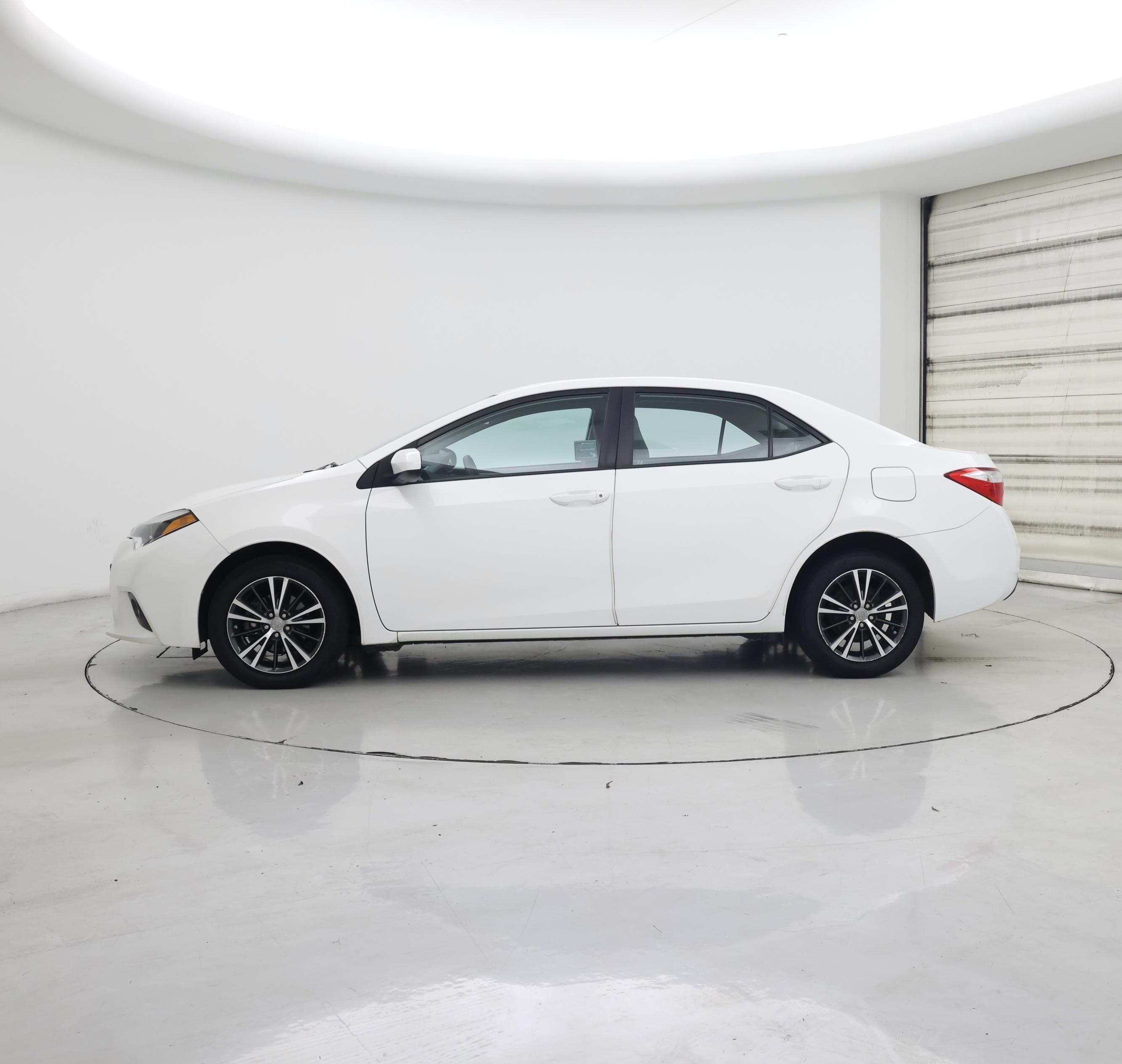 Thumbnail: 2016 Toyota Corolla - 3