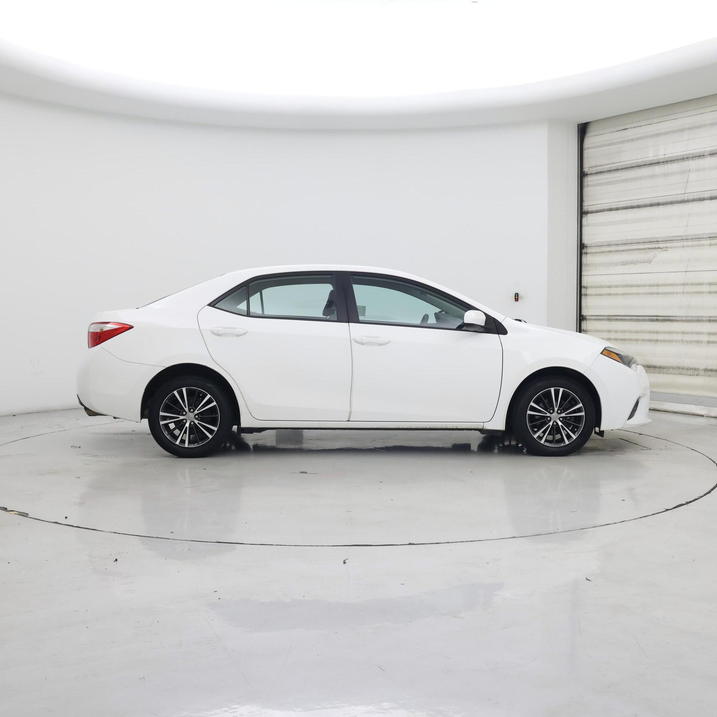 Thumbnail: 2016 Toyota Corolla - 7