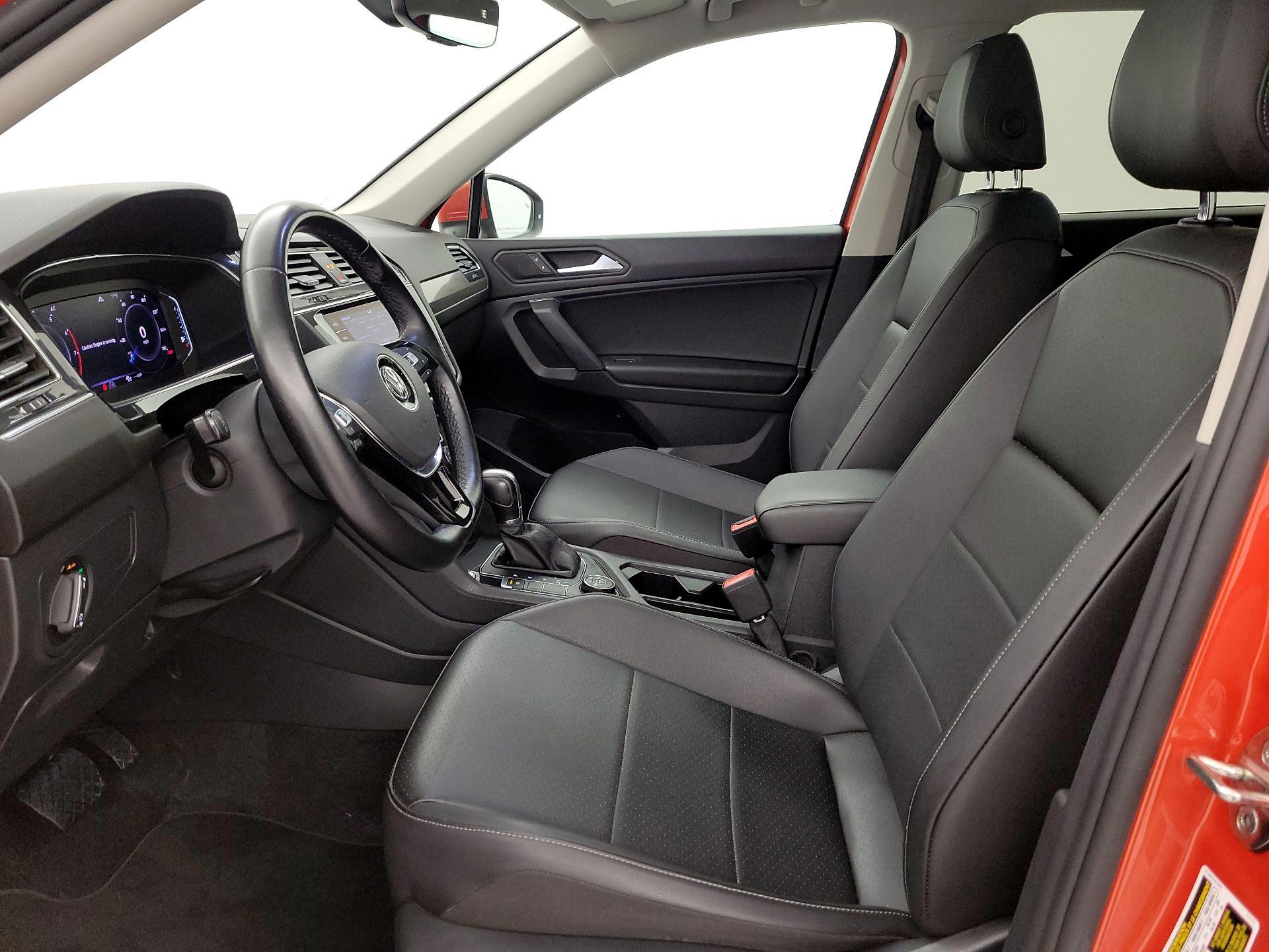 Thumbnail: 2019 Volkswagen Tiguan - 11