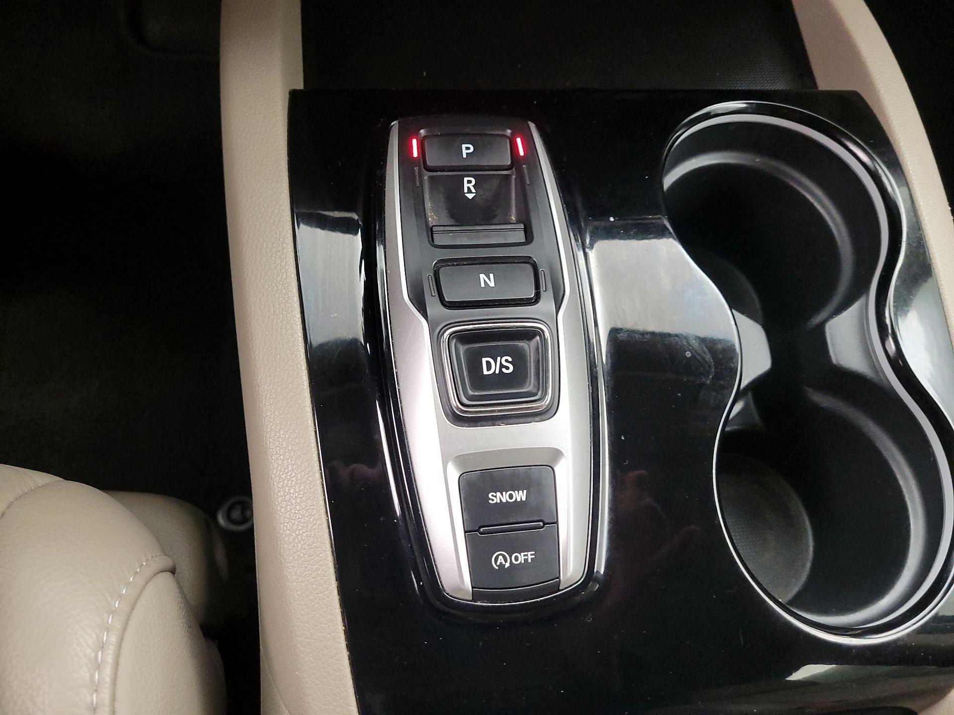 Thumbnail: 2020 Honda Pilot - 18