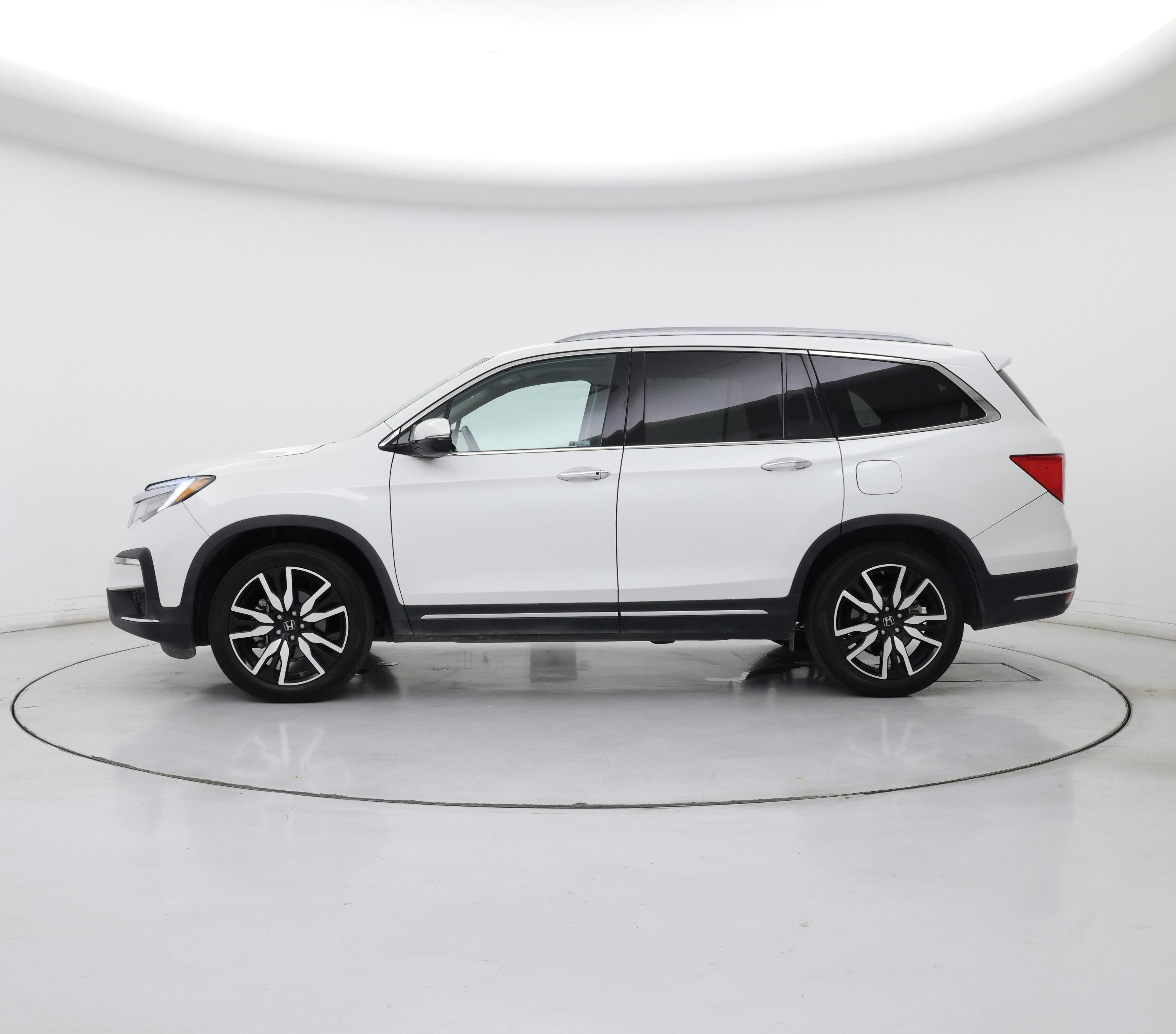 Thumbnail: 2020 Honda Pilot - 3
