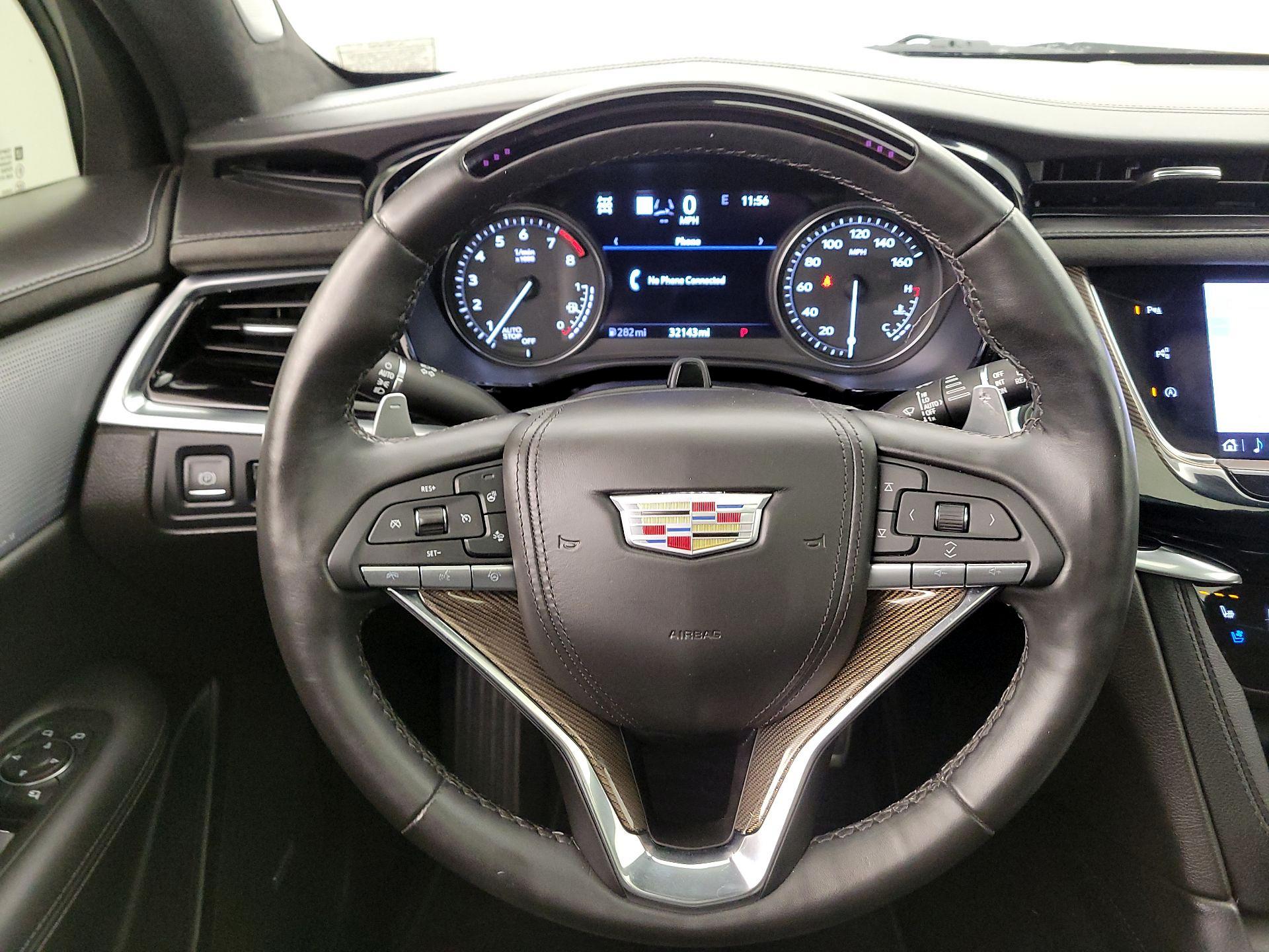 Thumbnail: 2023 Cadillac XT6 - 10