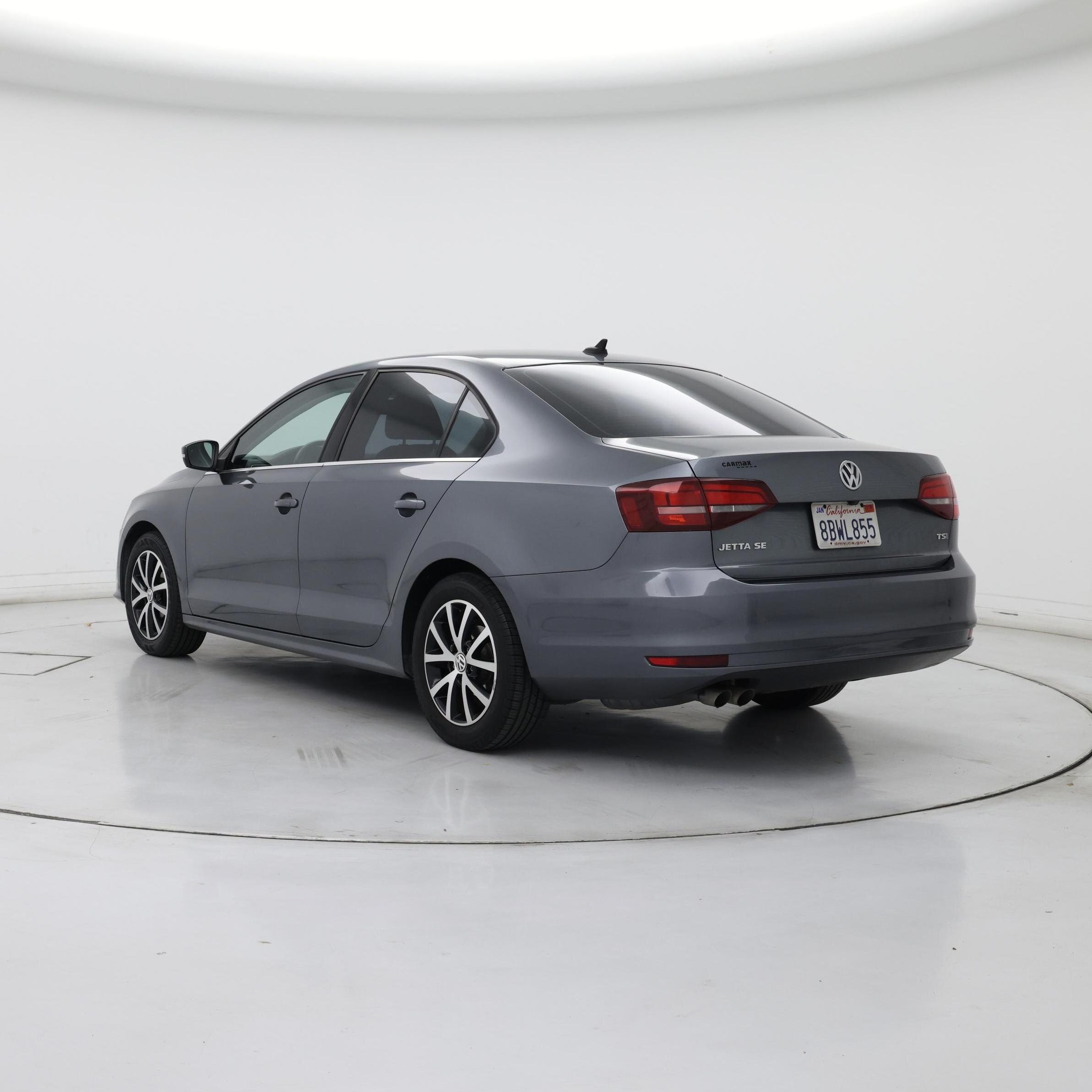 Thumbnail: 2017 Volkswagen Jetta - 2