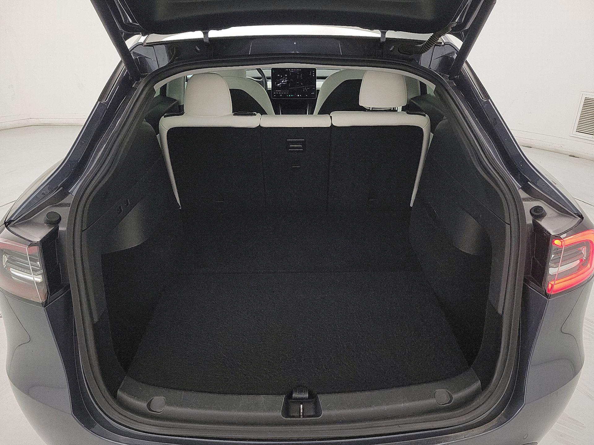 Thumbnail: 2020 Tesla Model Y - 20