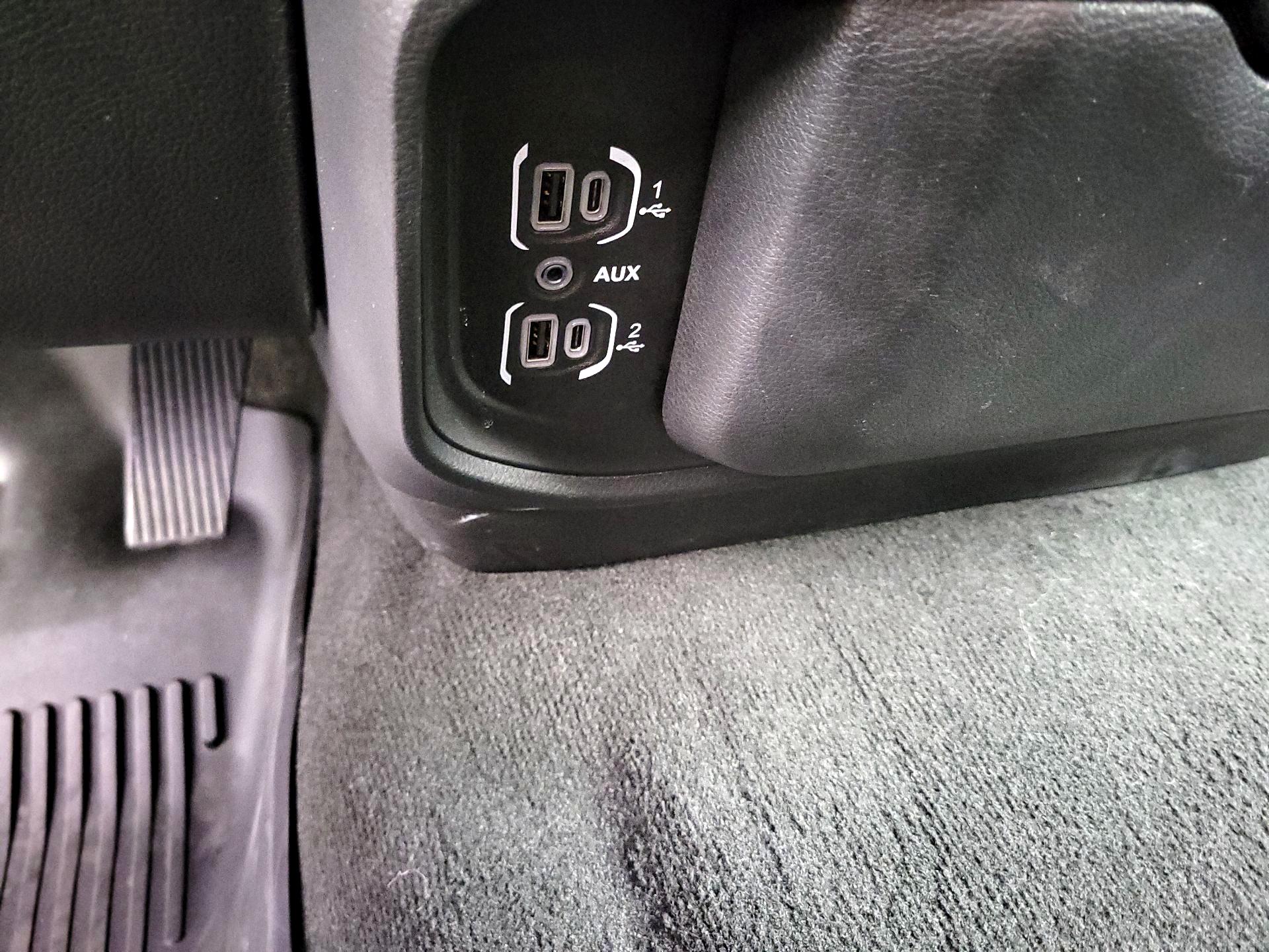 Thumbnail: 2022 RAM 1500 - 18