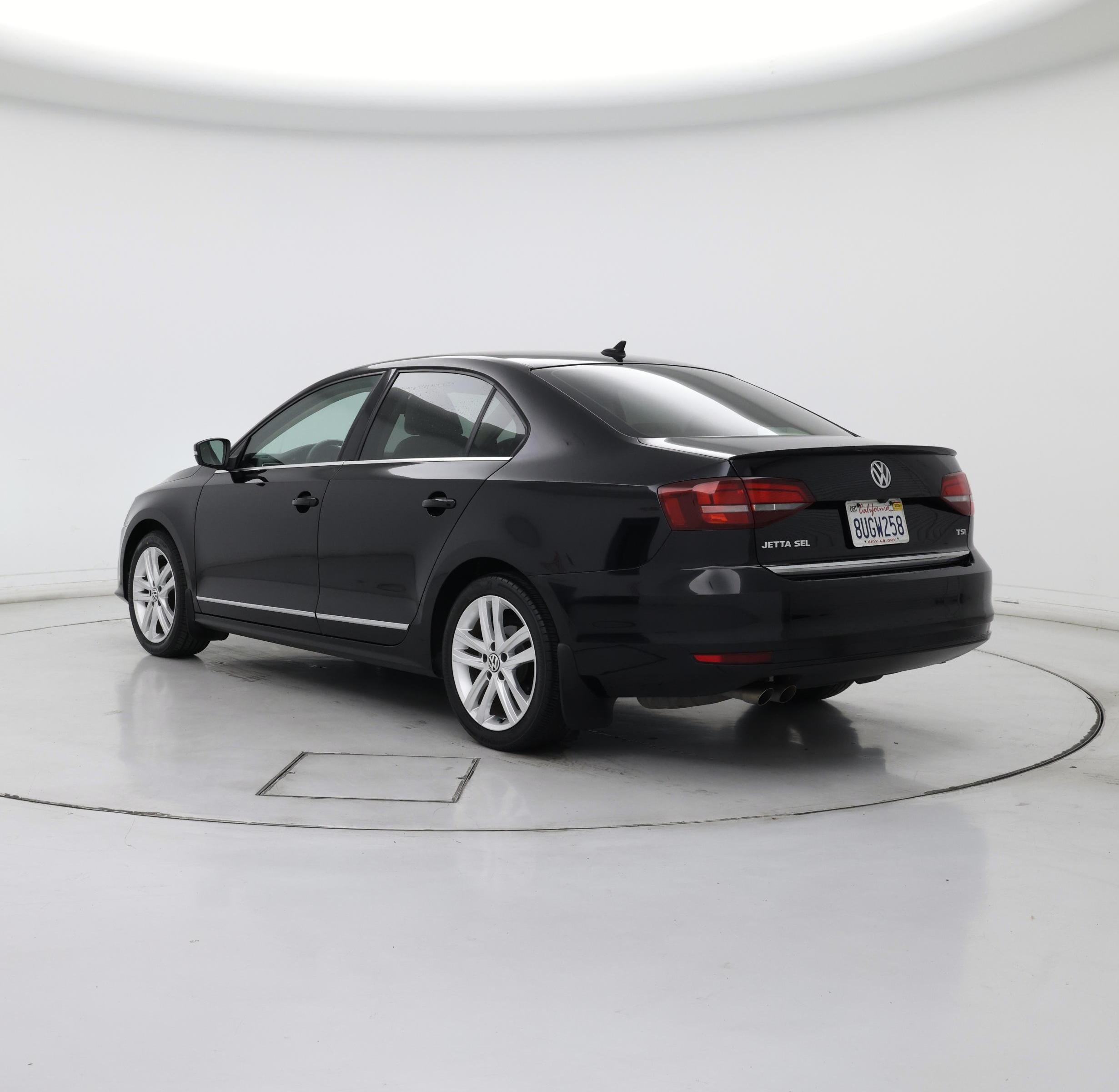 Thumbnail: 2017 Volkswagen Jetta - 2