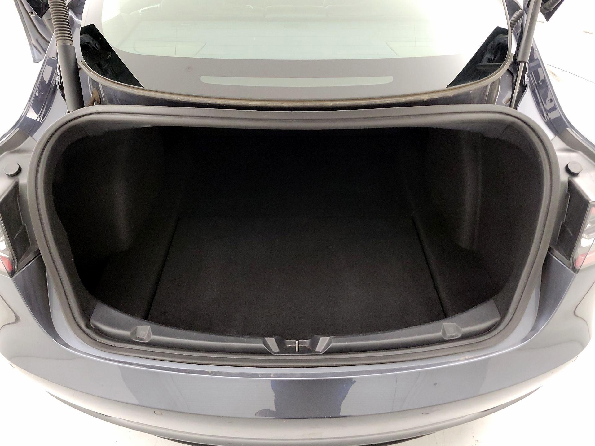 Thumbnail: 2021 Tesla Model 3 - 20