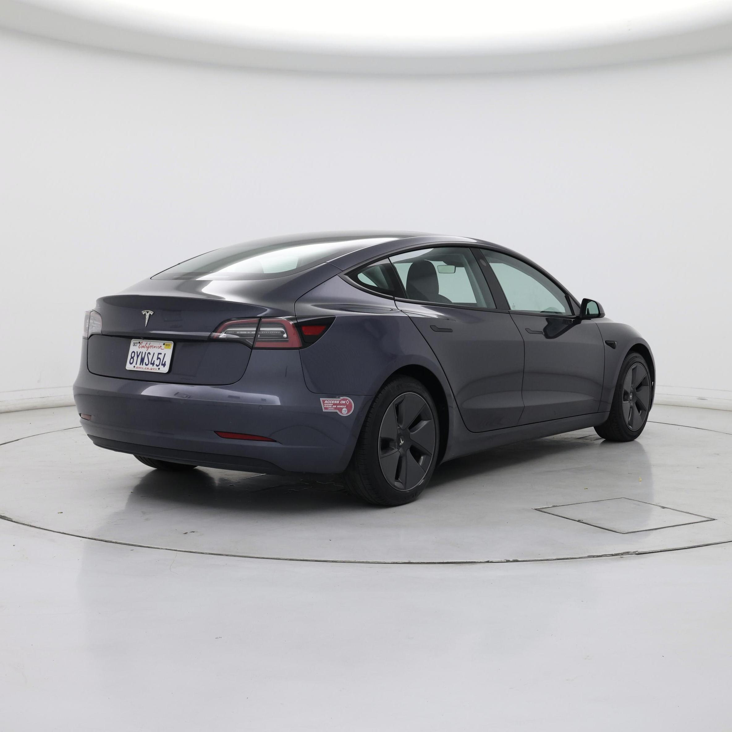 Thumbnail: 2021 Tesla Model 3 - 8