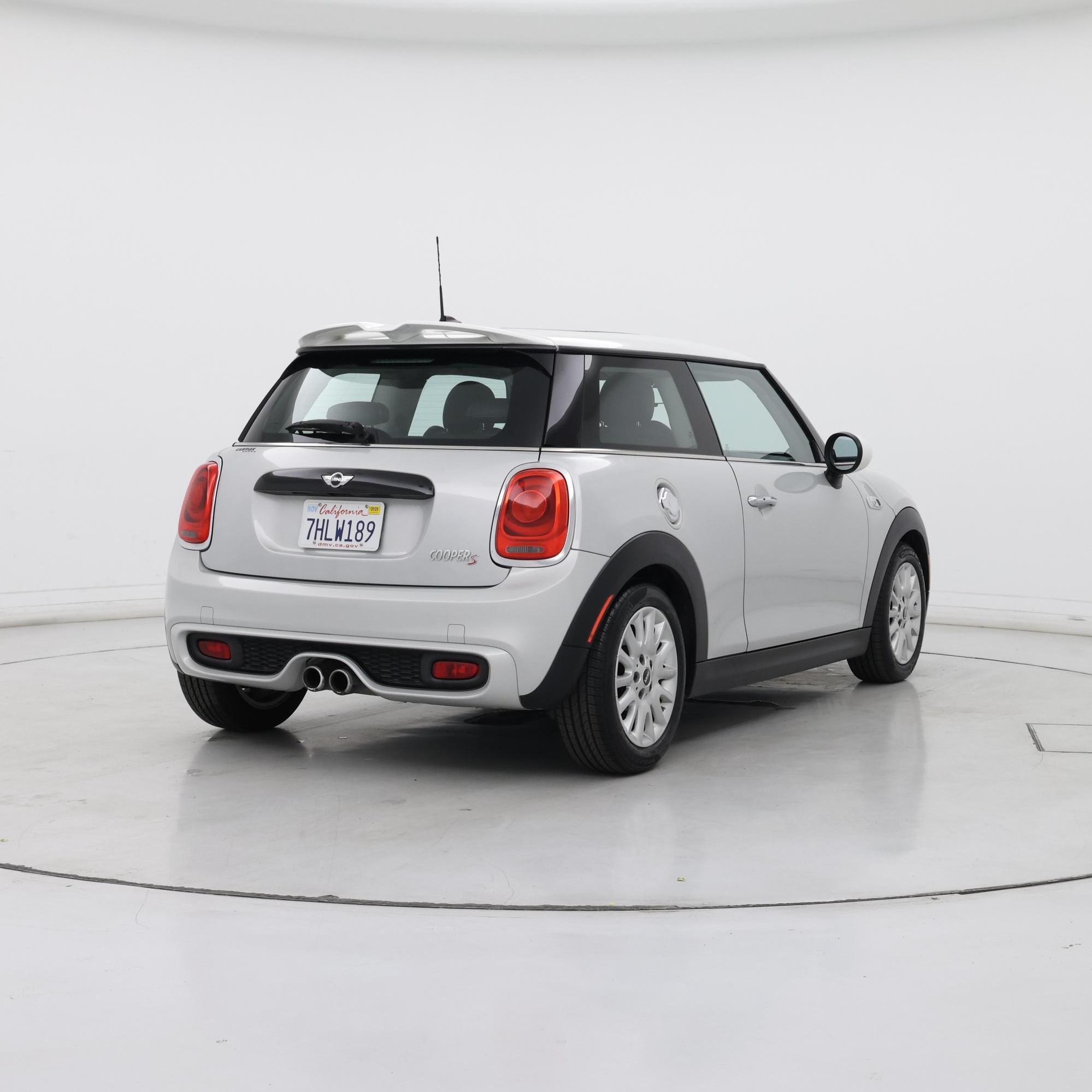 Thumbnail: 2015 MINI Cooper Hardtop - 8