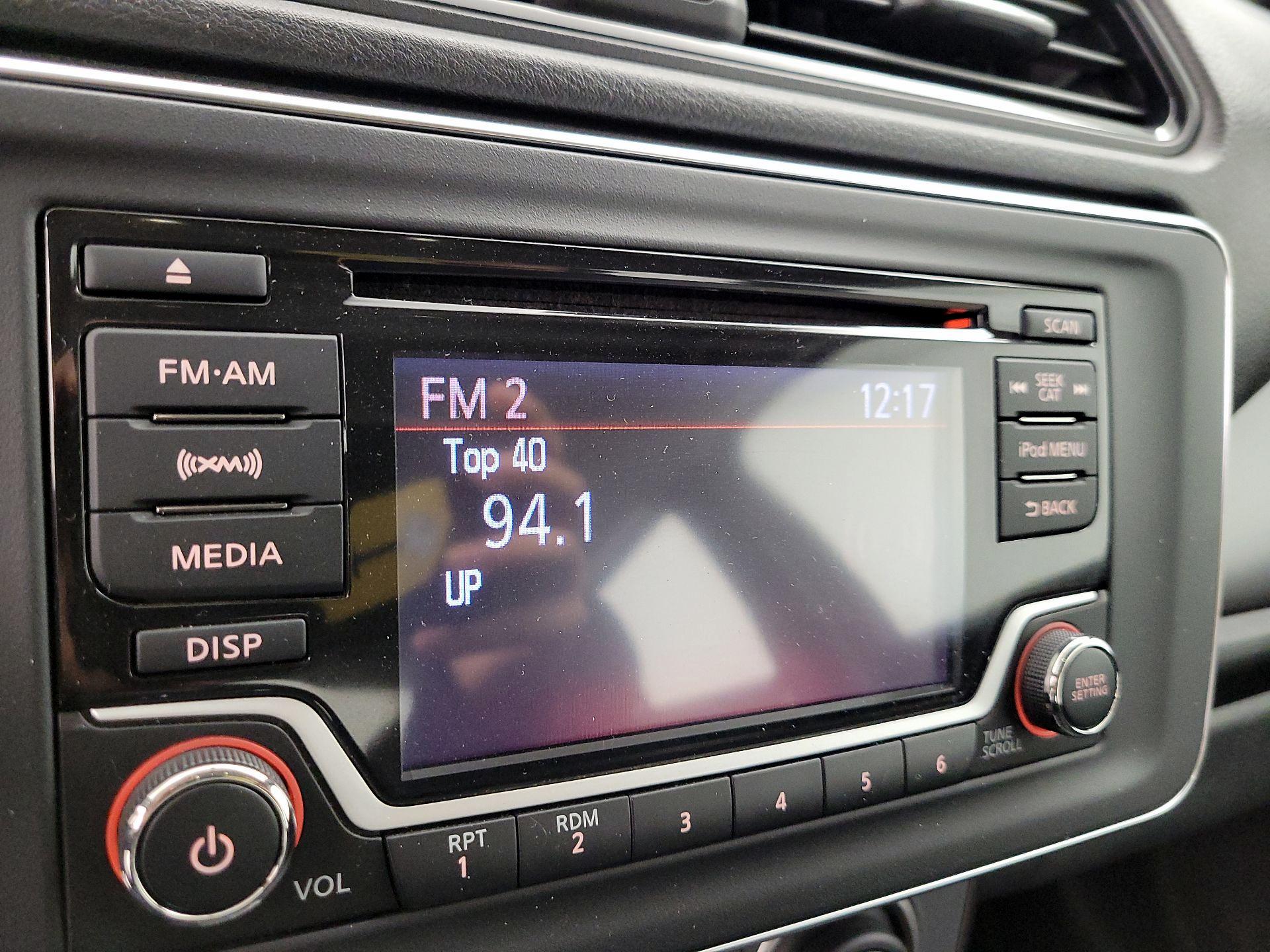 Thumbnail: 2019 Nissan Leaf - 15