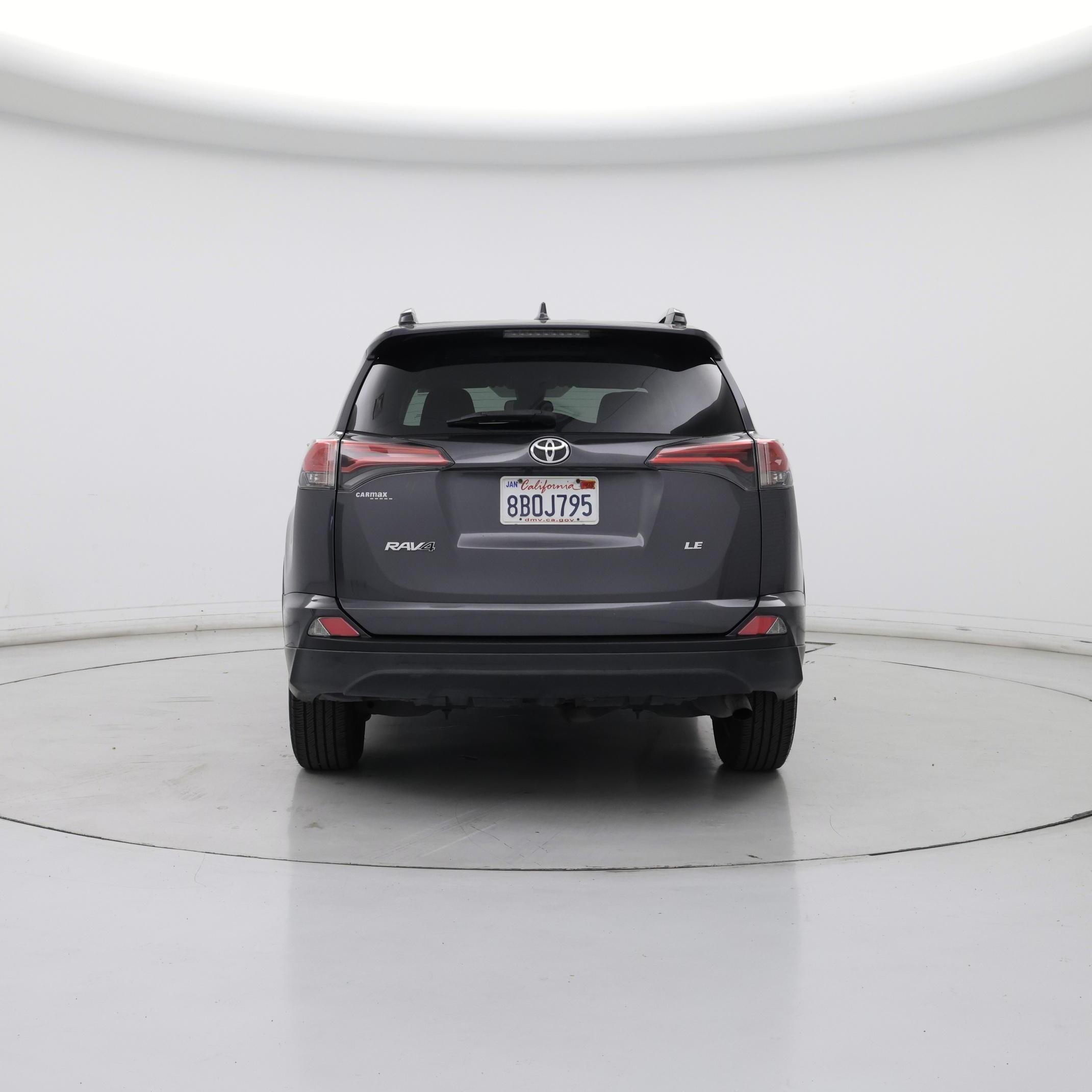 Thumbnail: 2018 Toyota RAV4 - 6