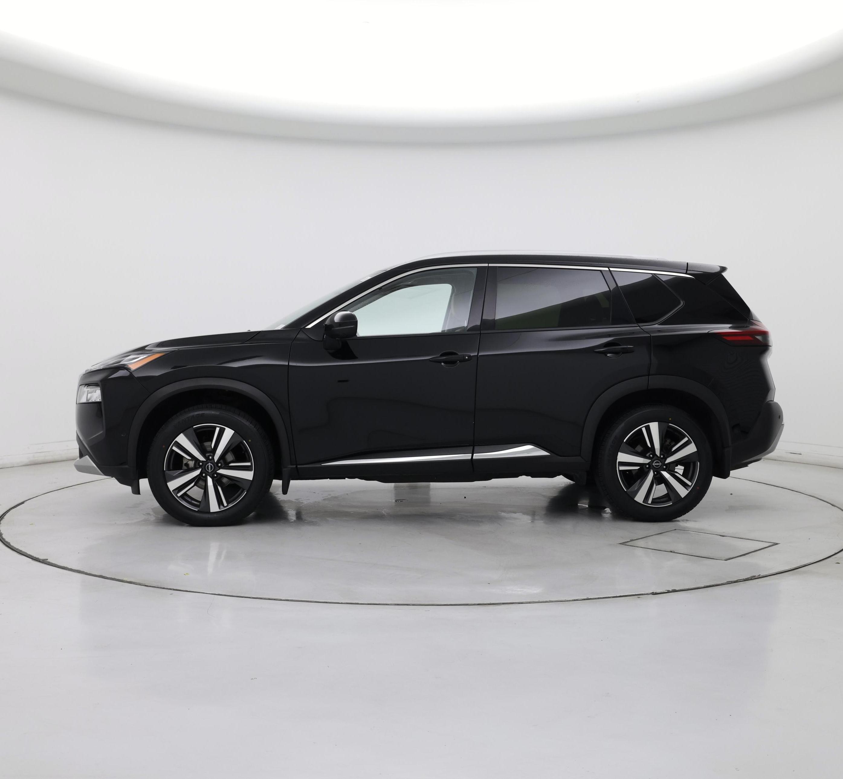 Thumbnail: 2023 Nissan Rogue - 3
