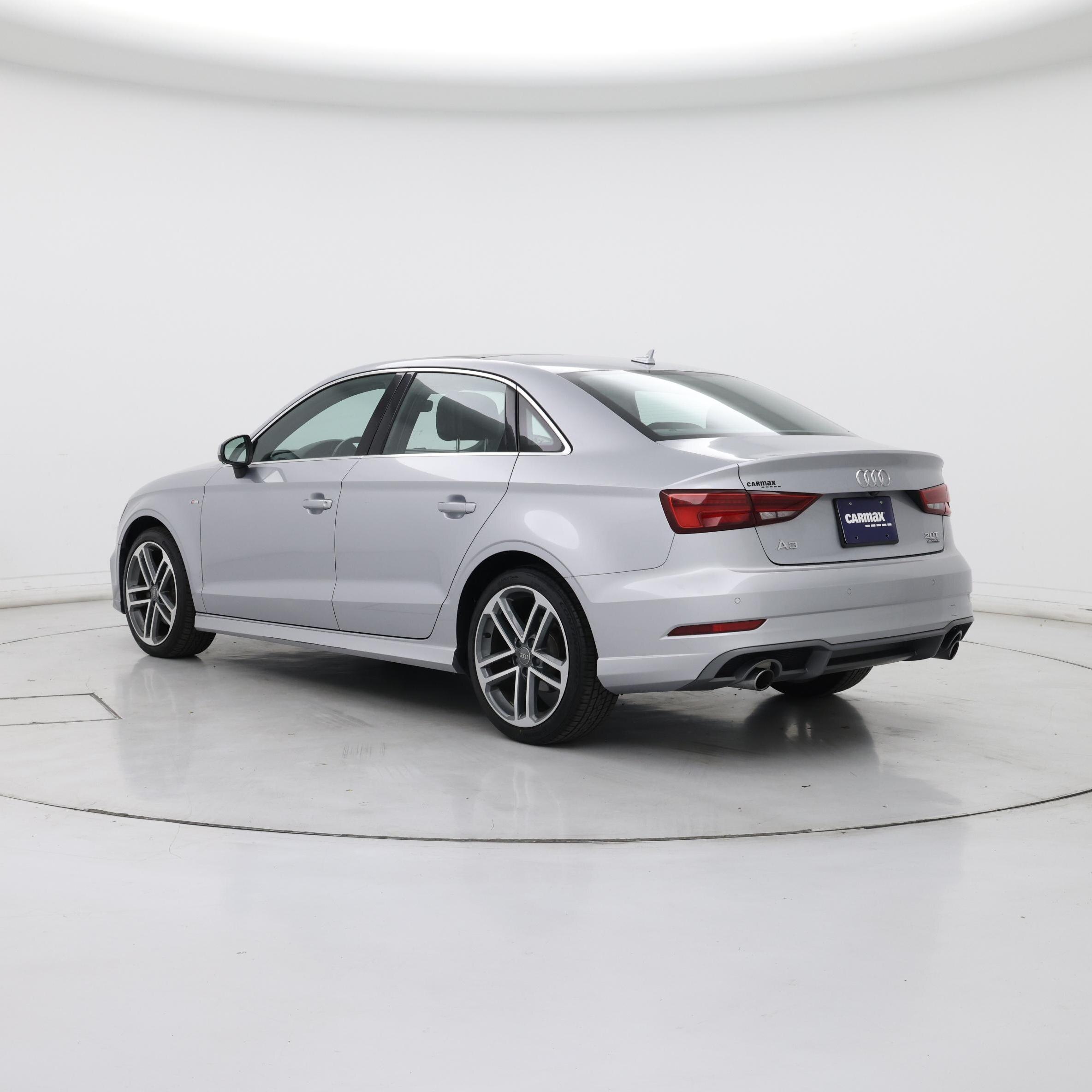 Thumbnail: 2017 Audi A3 - 2