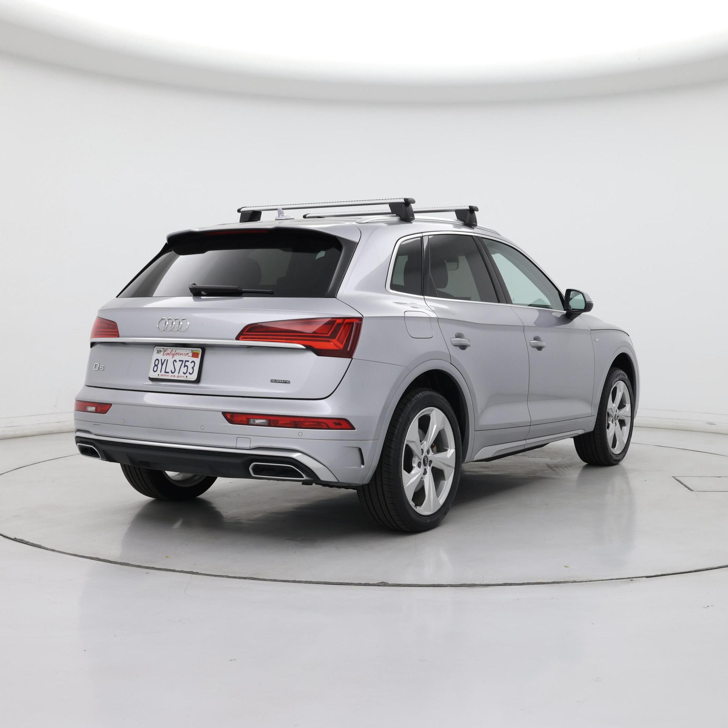 Thumbnail: 2022 Audi Q5 - 8