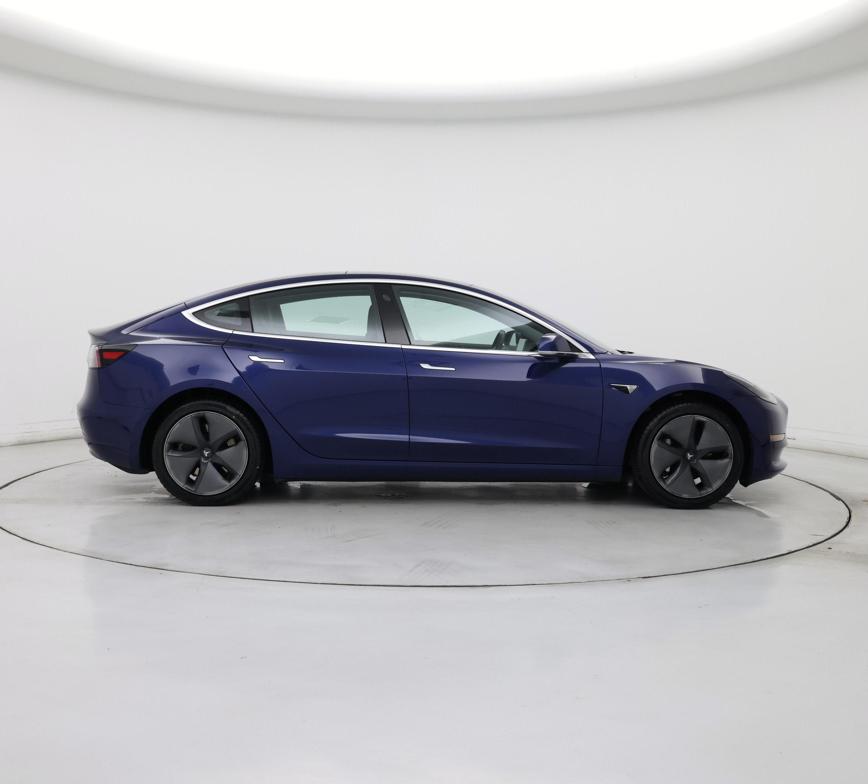 Thumbnail: 2019 Tesla Model 3 - 7
