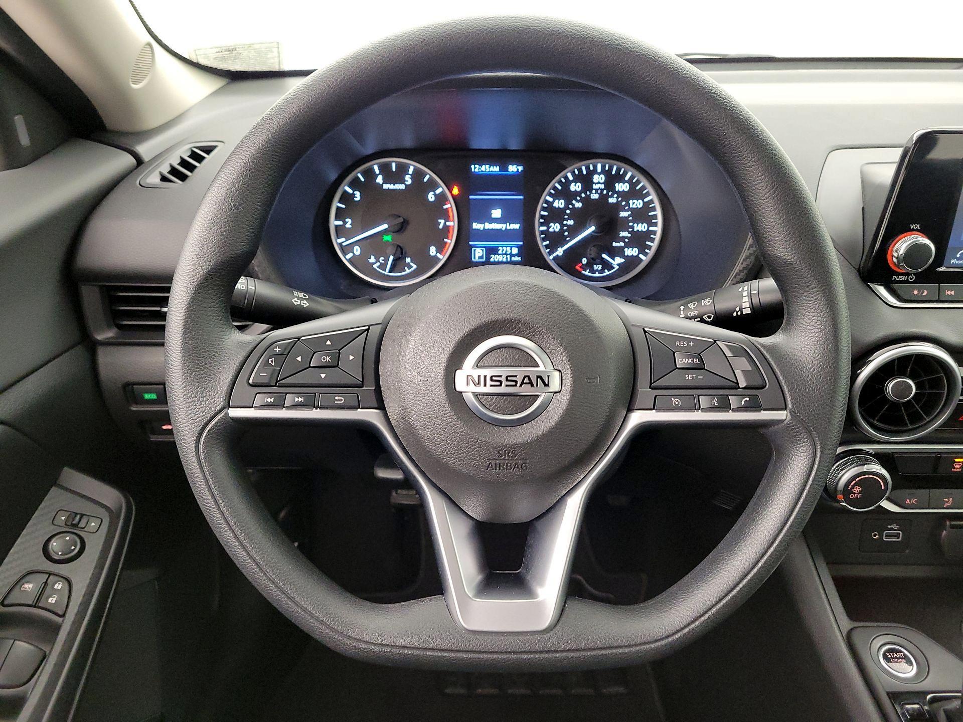 Thumbnail: 2021 Nissan Sentra - 10