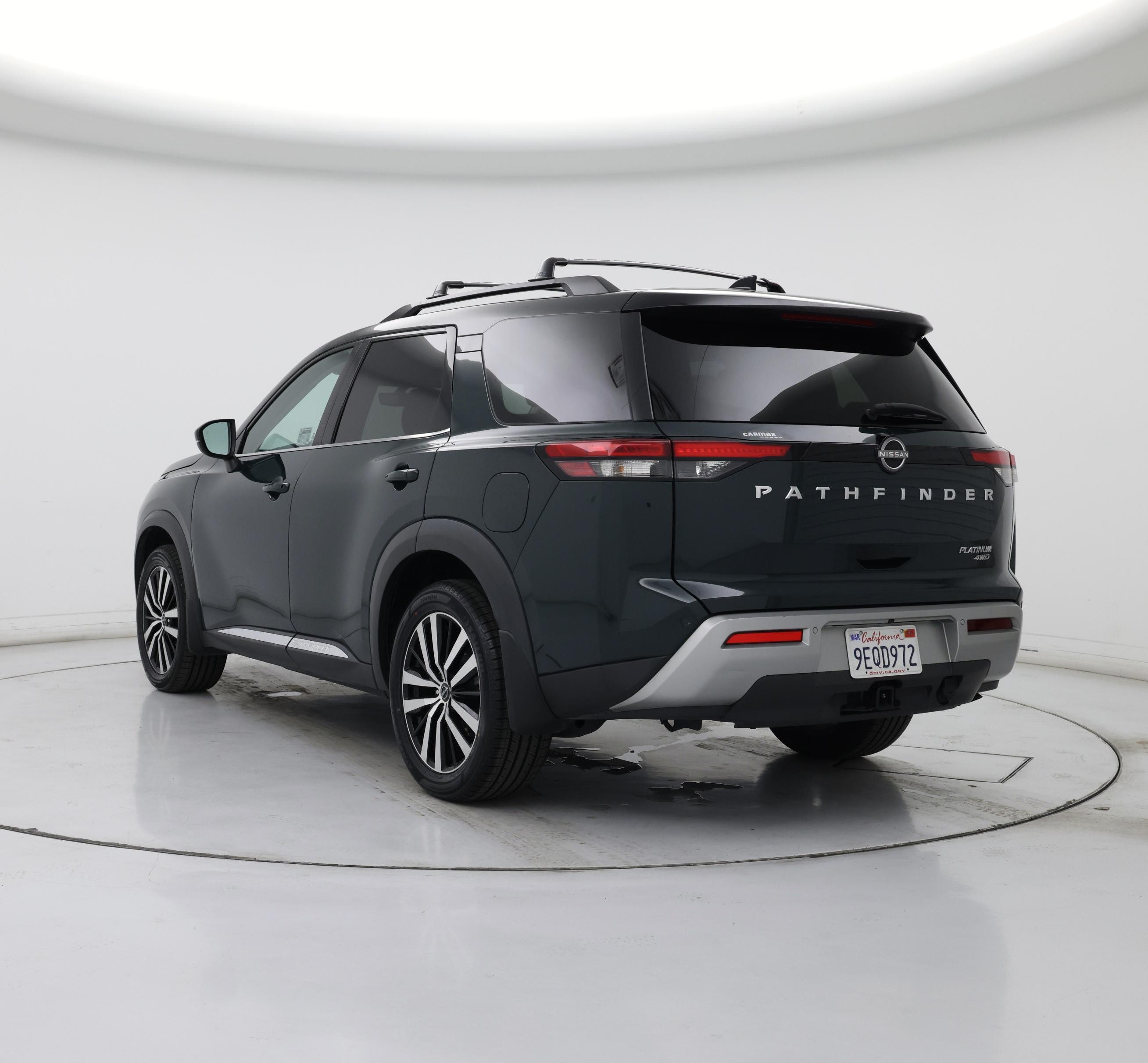 Thumbnail: 2023 Nissan Pathfinder - 2