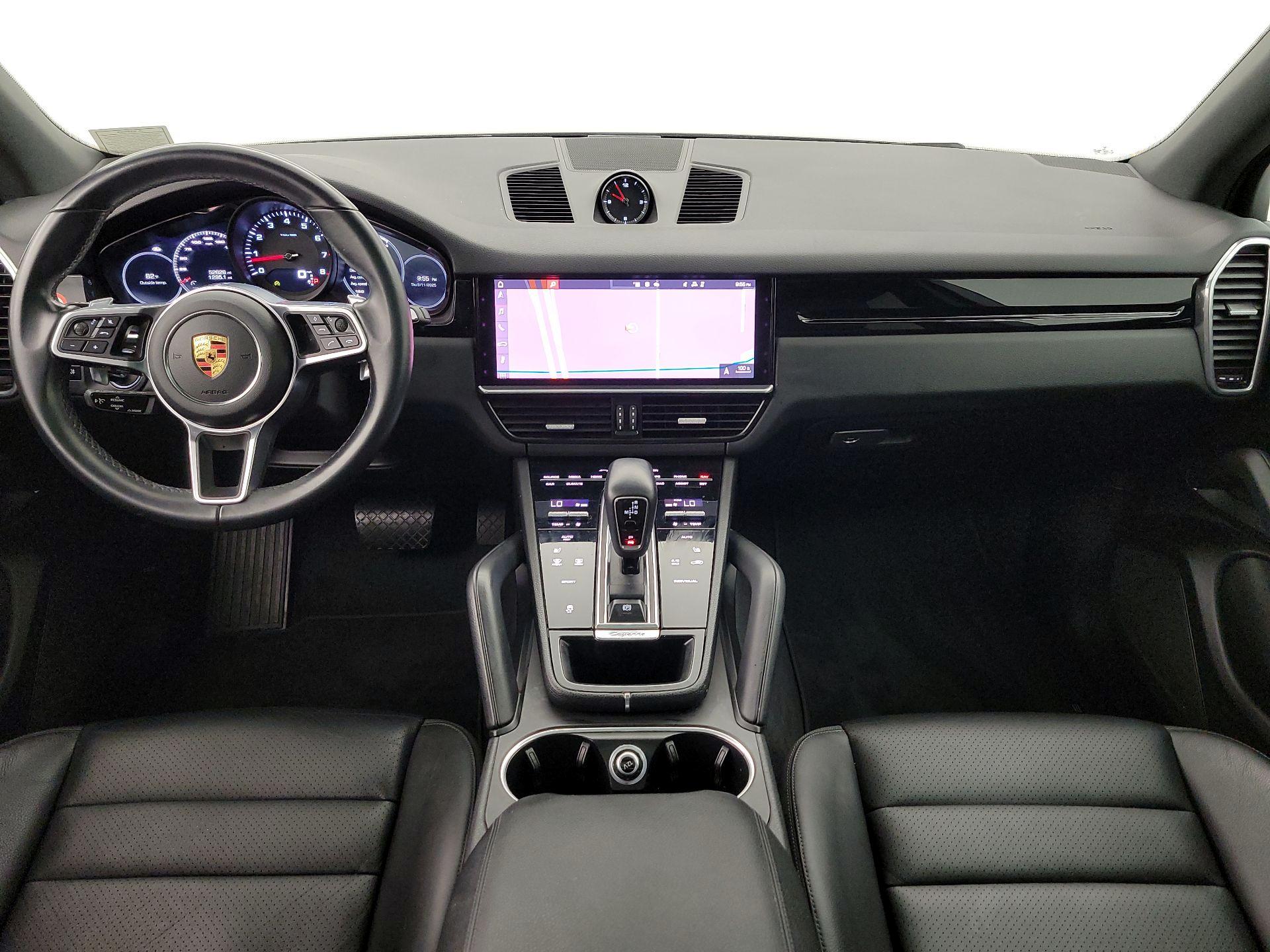 Thumbnail: 2020 Porsche Cayenne - 9